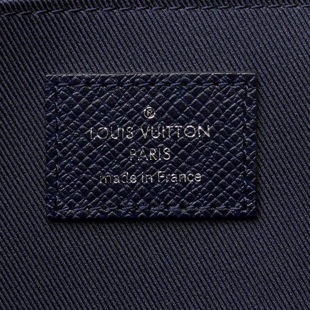 Louis Vuitton Monogram Cobalt Pochette Jour GM (SHG-Q1ORAR)