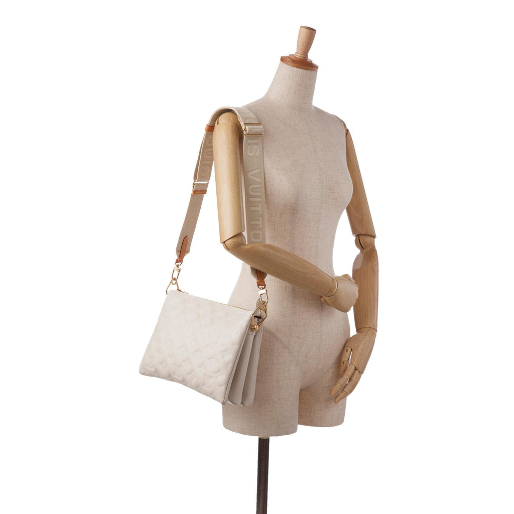 Louis Vuitton Monogram Coussin PM (SHG-HCWaJN)