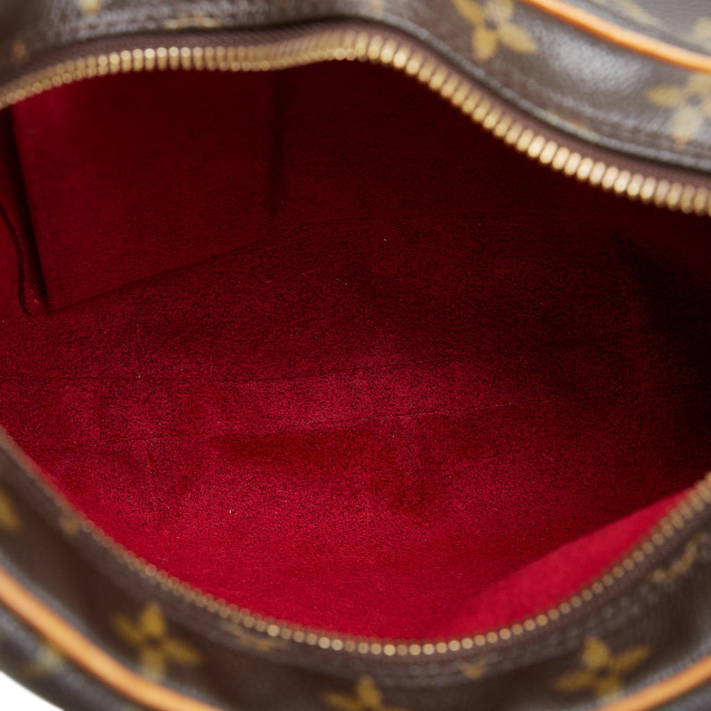 Louis Vuitton Monogram Croissant MM