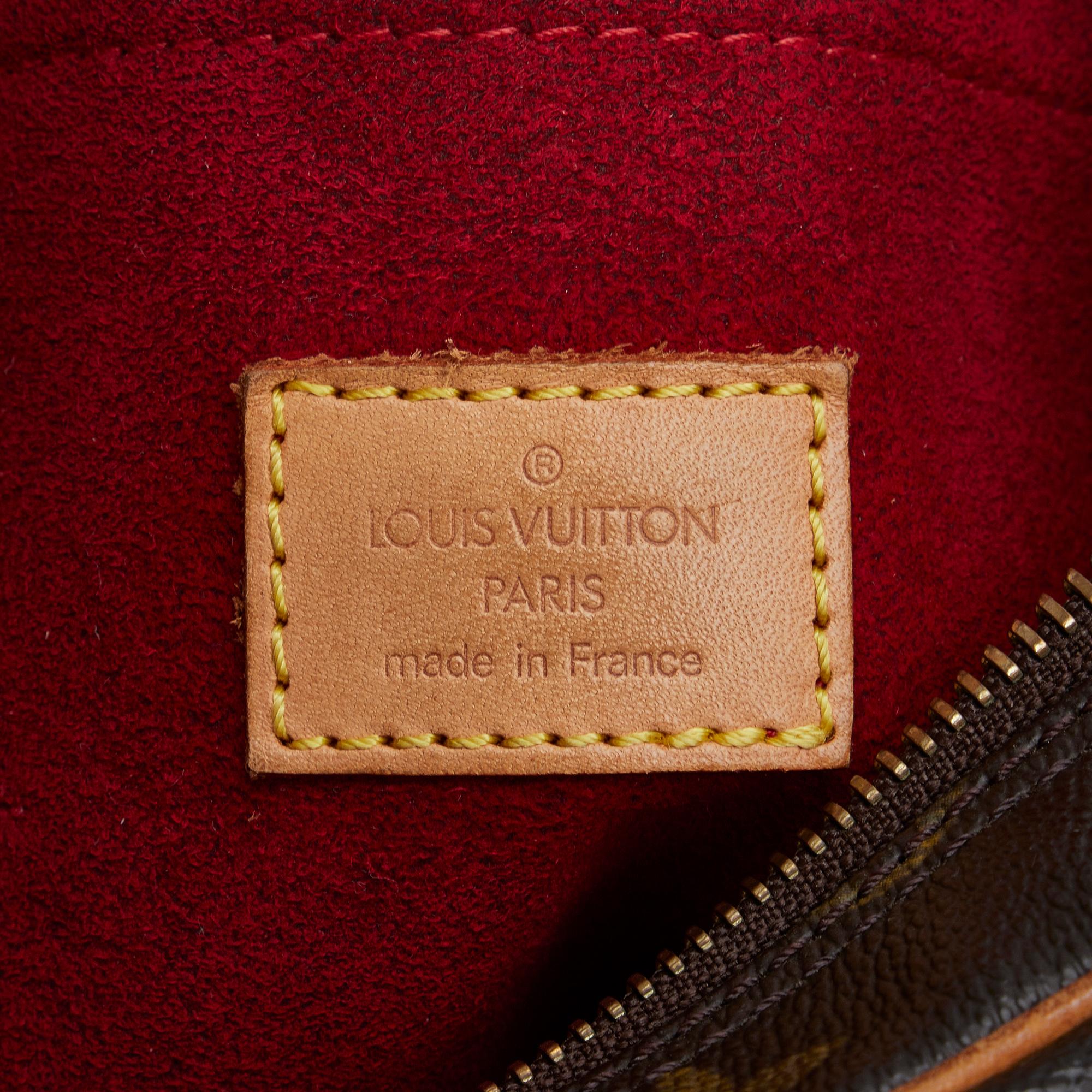Louis Vuitton Monogram Croissant MM