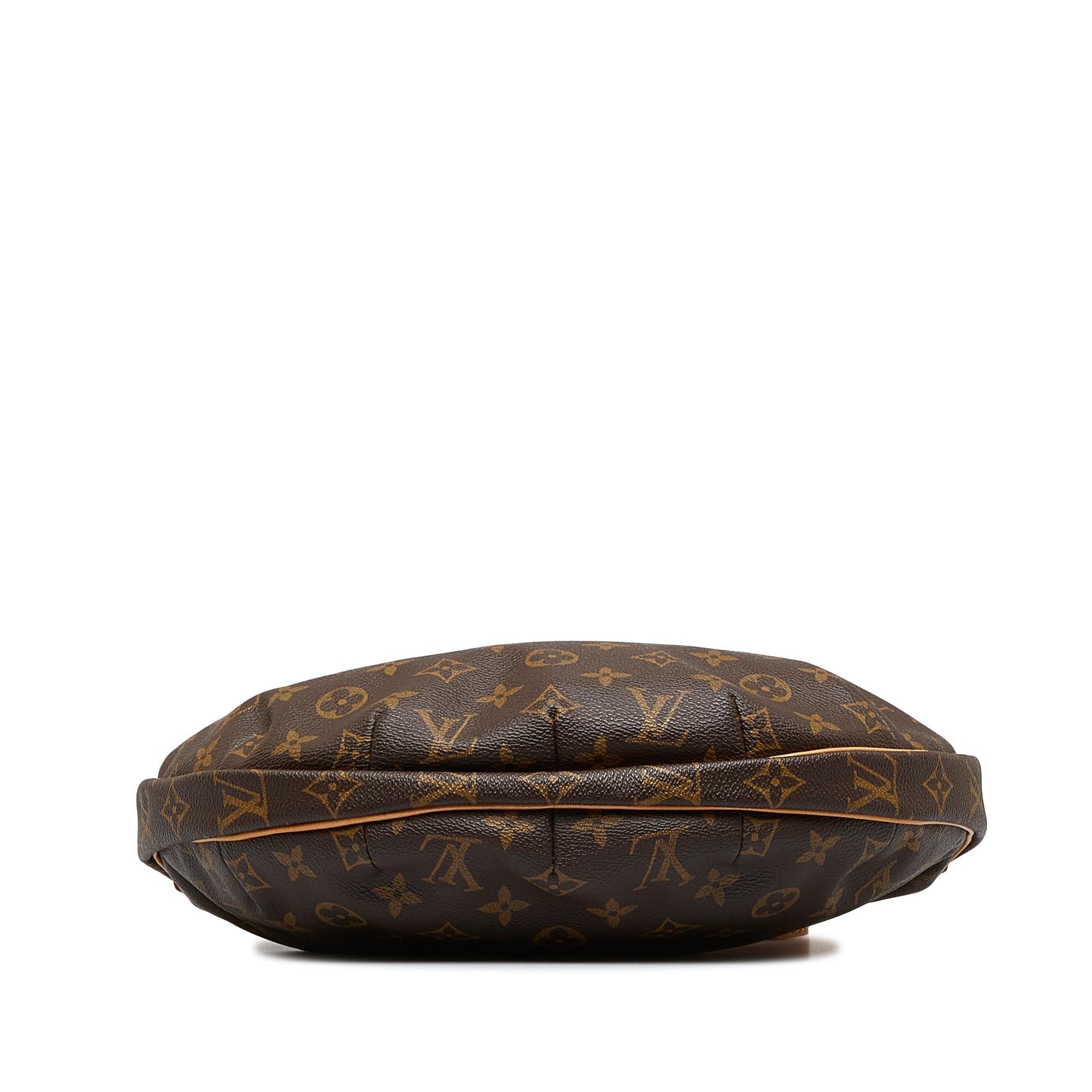 Louis Vuitton Monogram Croissant MM (SHG-LsrsMd)