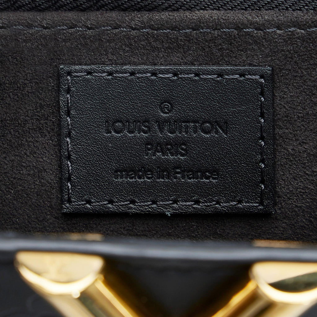Louis Vuitton Monogram Cuir Plume Very MM Tote (SHG-7wQuXp)