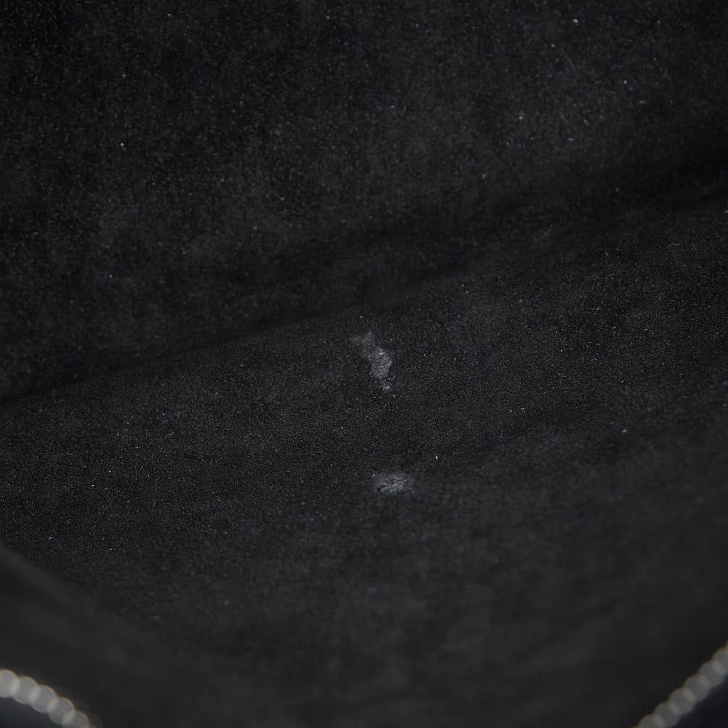 Louis Vuitton Monogram Cuir Plume Very Zipped (SHG-aVJIEx)