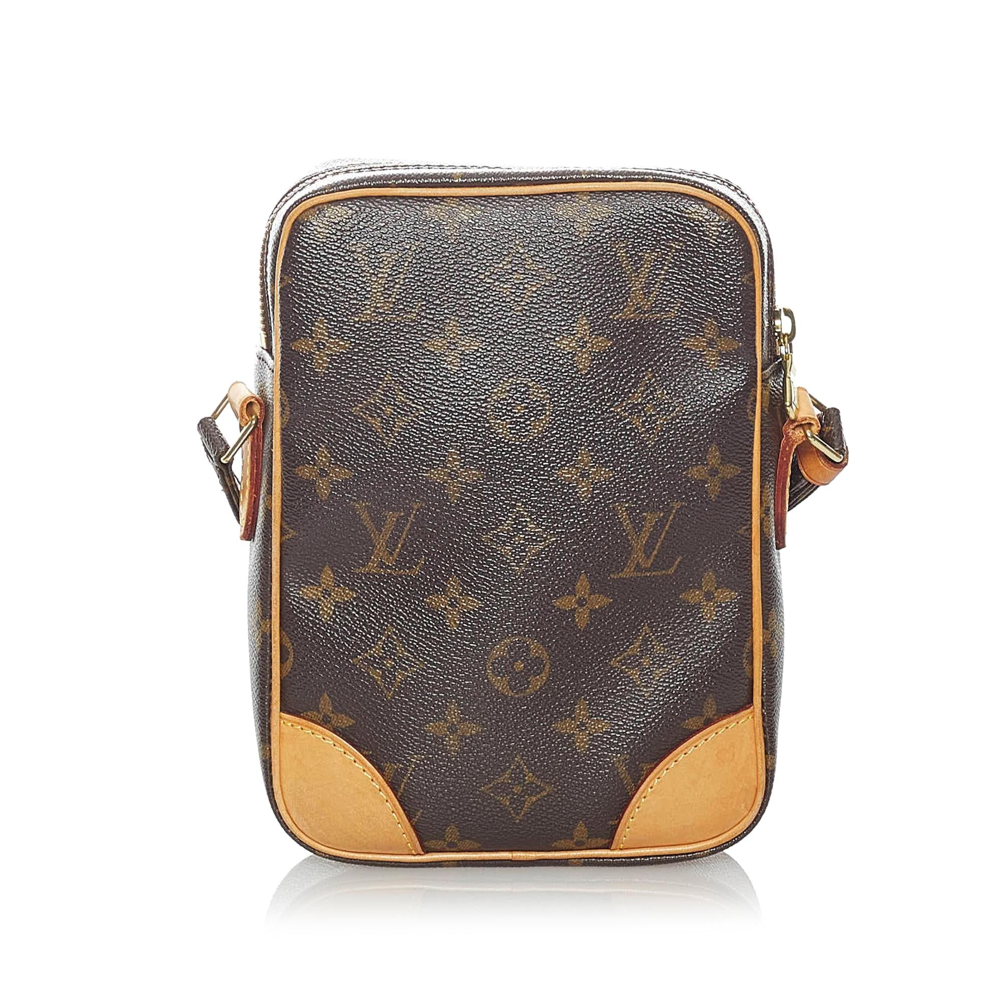Louis Vuitton Monogram Danube (SHG-31092)