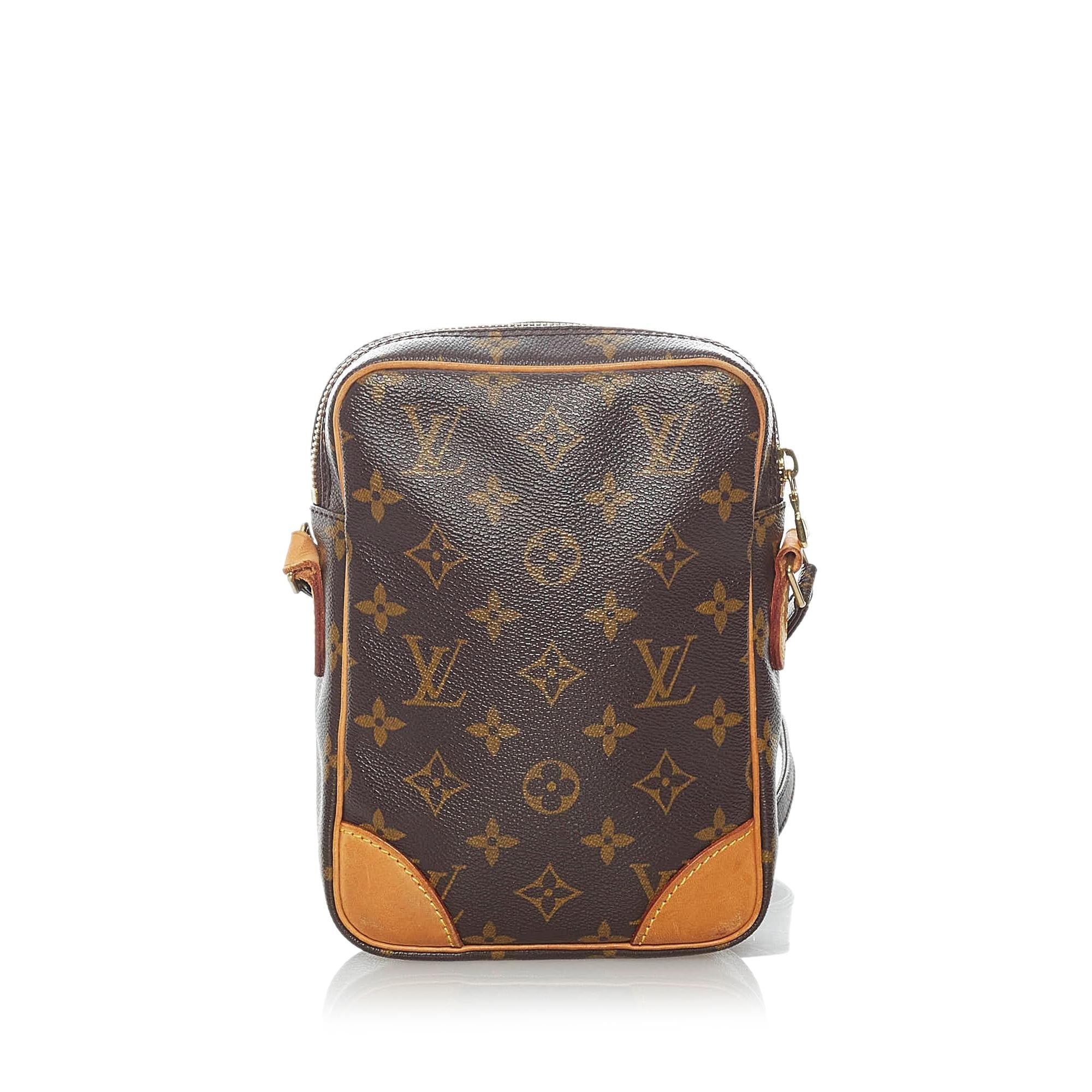 Louis Vuitton Monogram Danube (SHG-31341)