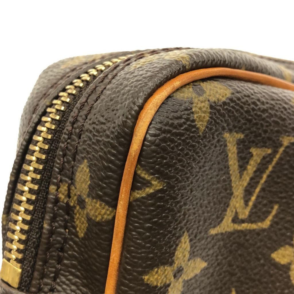 Louis Vuitton Monogram Danube (SHG-36526)