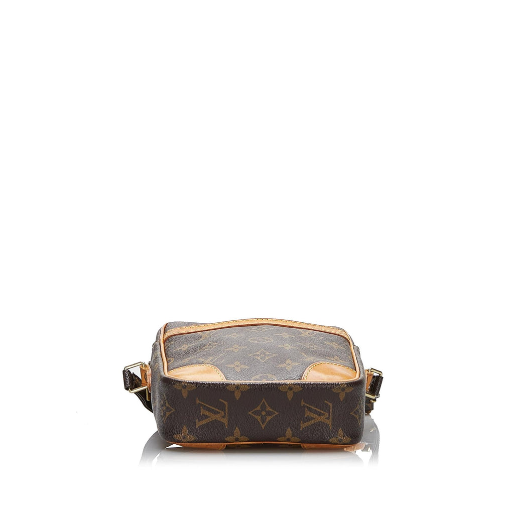 Louis Vuitton Monogram Danube (SHG-Xv2ioP)