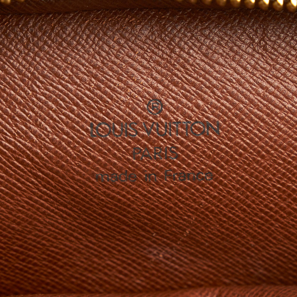 Louis Vuitton Monogram Danube (SHG-wwuspF)