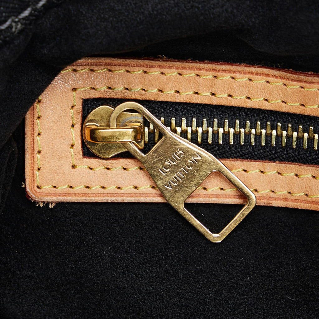 Louis Vuitton Monogram Denim Daily PM (SHG-QSBZuq)
