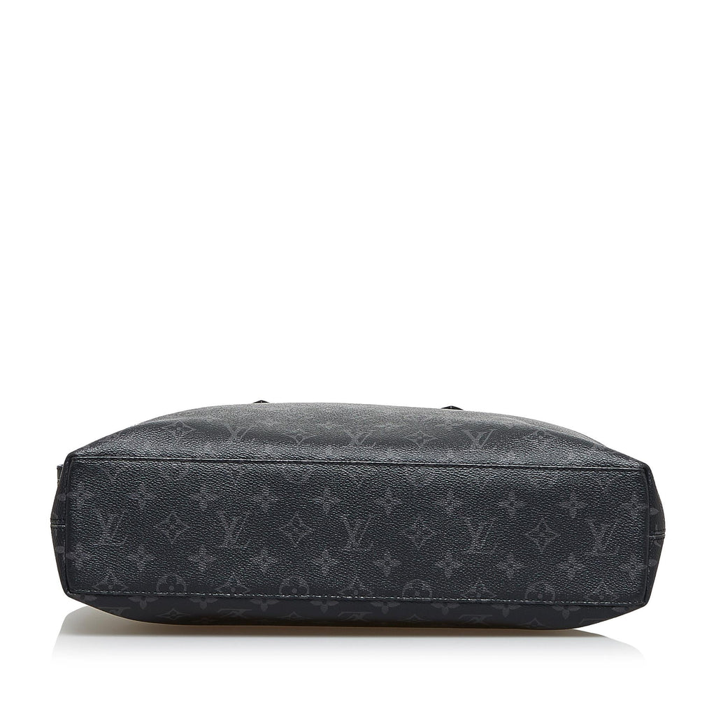 Louis Vuitton Monogram Eclipse Explorer (SHG-5bcl1T)