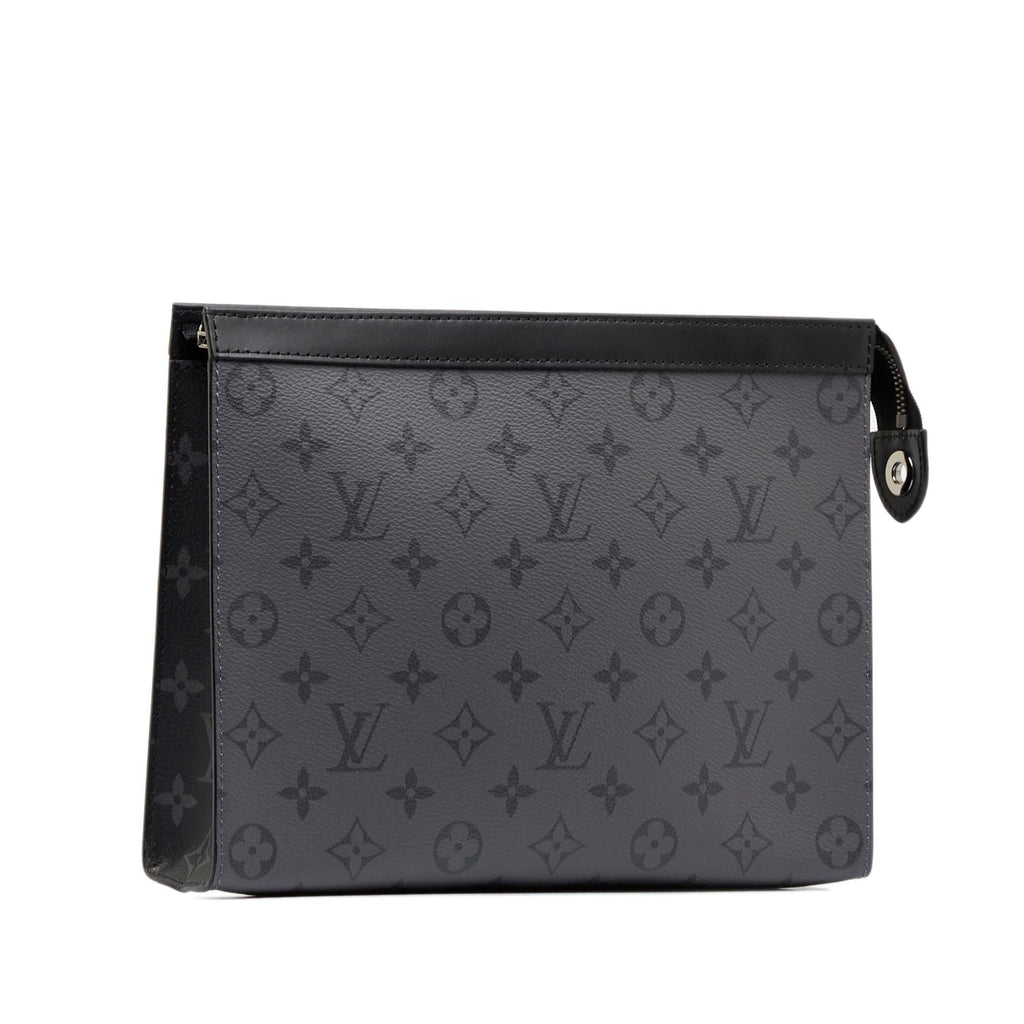 Louis Vuitton Monogram Eclipse Pochette Voyage MM (SHG-w7cjZA)