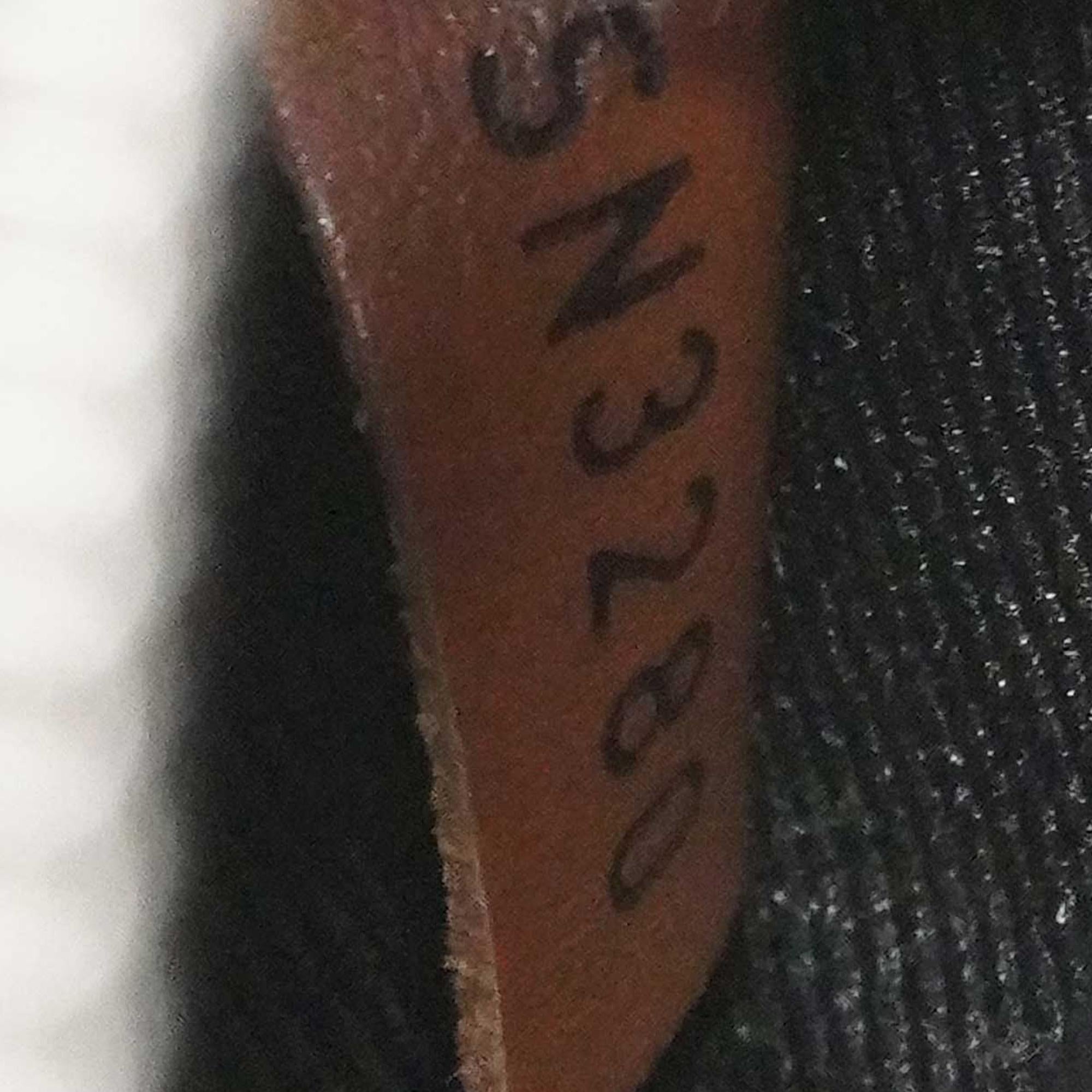 Louis Vuitton Monogram Eclipse Volga on Strap (SHG-nbZGeD)