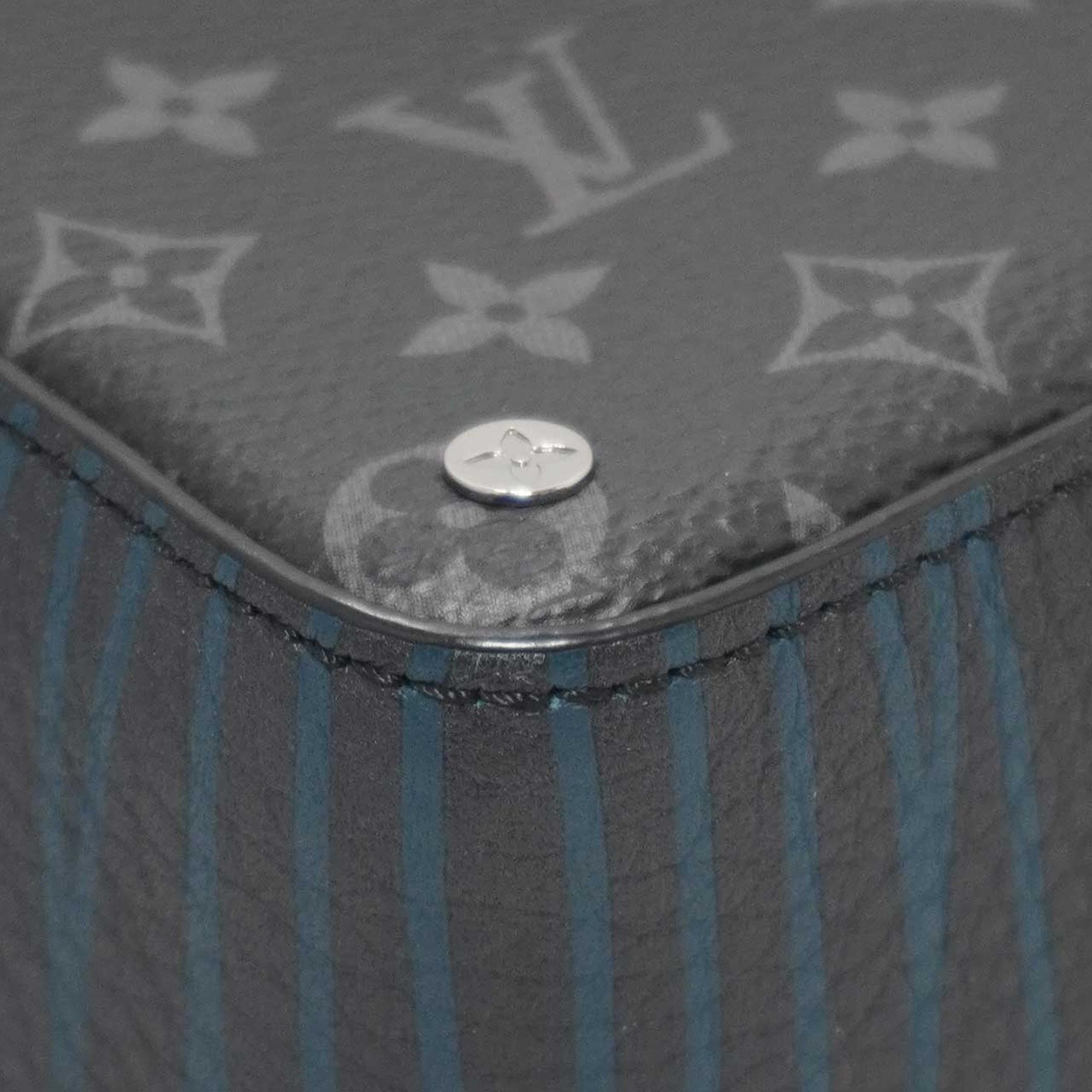 Louis Vuitton Monogram Eclipse Volga on Strap (SHG-nbZGeD)