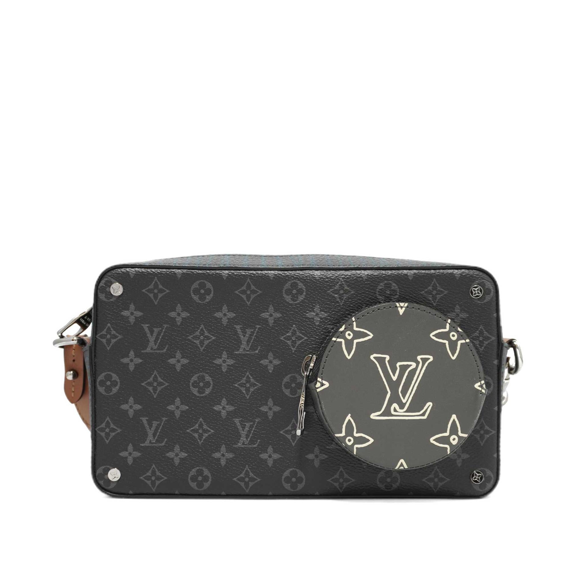 Louis Vuitton Monogram Eclipse Volga on Strap (SHG-nbZGeD)