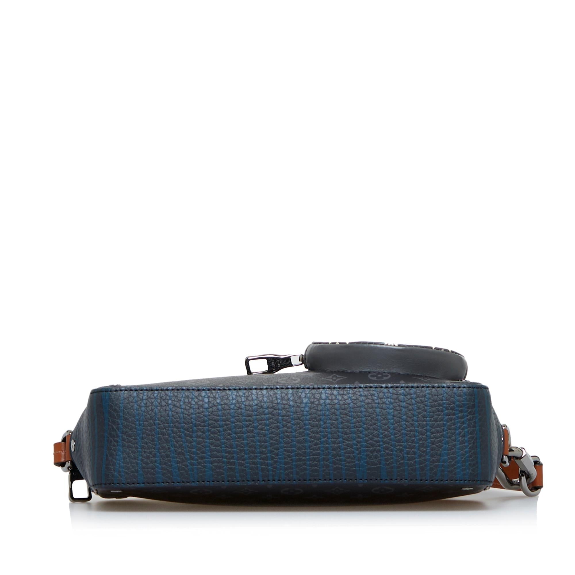 Louis Vuitton Monogram Eclipse Volga (SHG-kDsuOT)