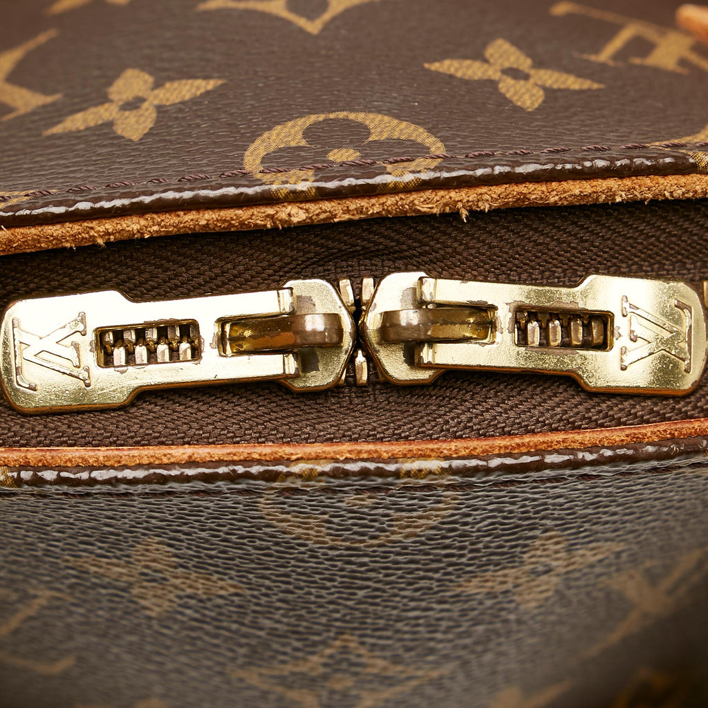 Louis Vuitton Monogram Ellipse PM (SHG-31043)