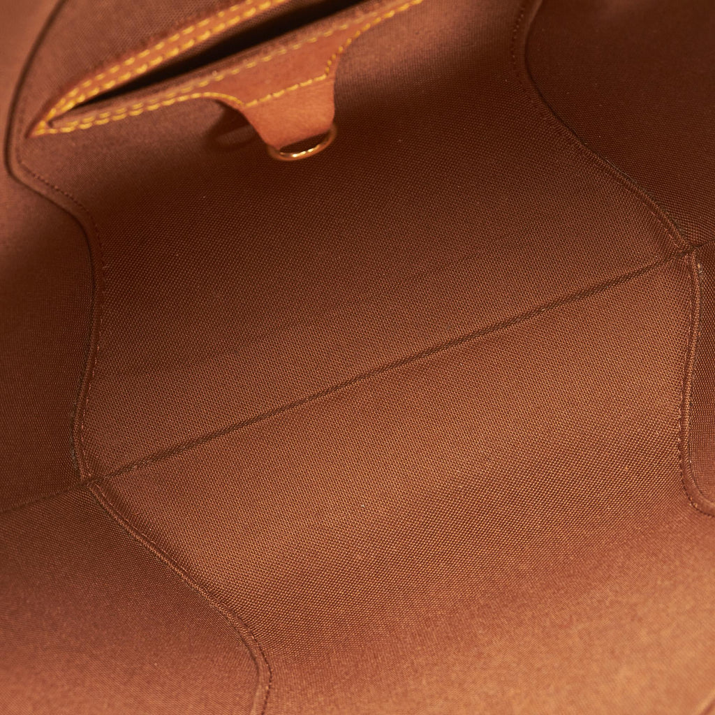 Louis Vuitton Monogram Ellipse PM (SHG-ur3Fi7)