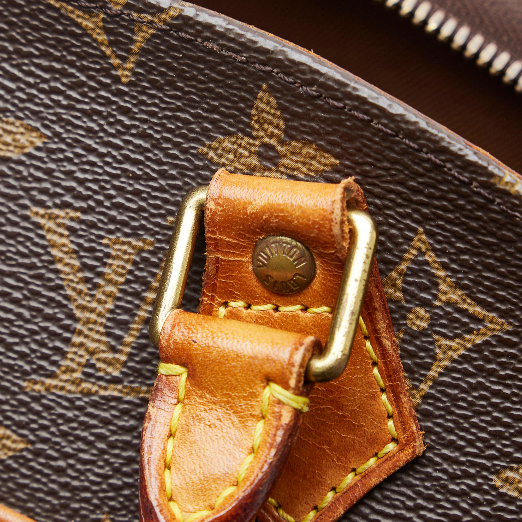 Louis Vuitton Monogram Ellipse PM (SHG-3USocs)