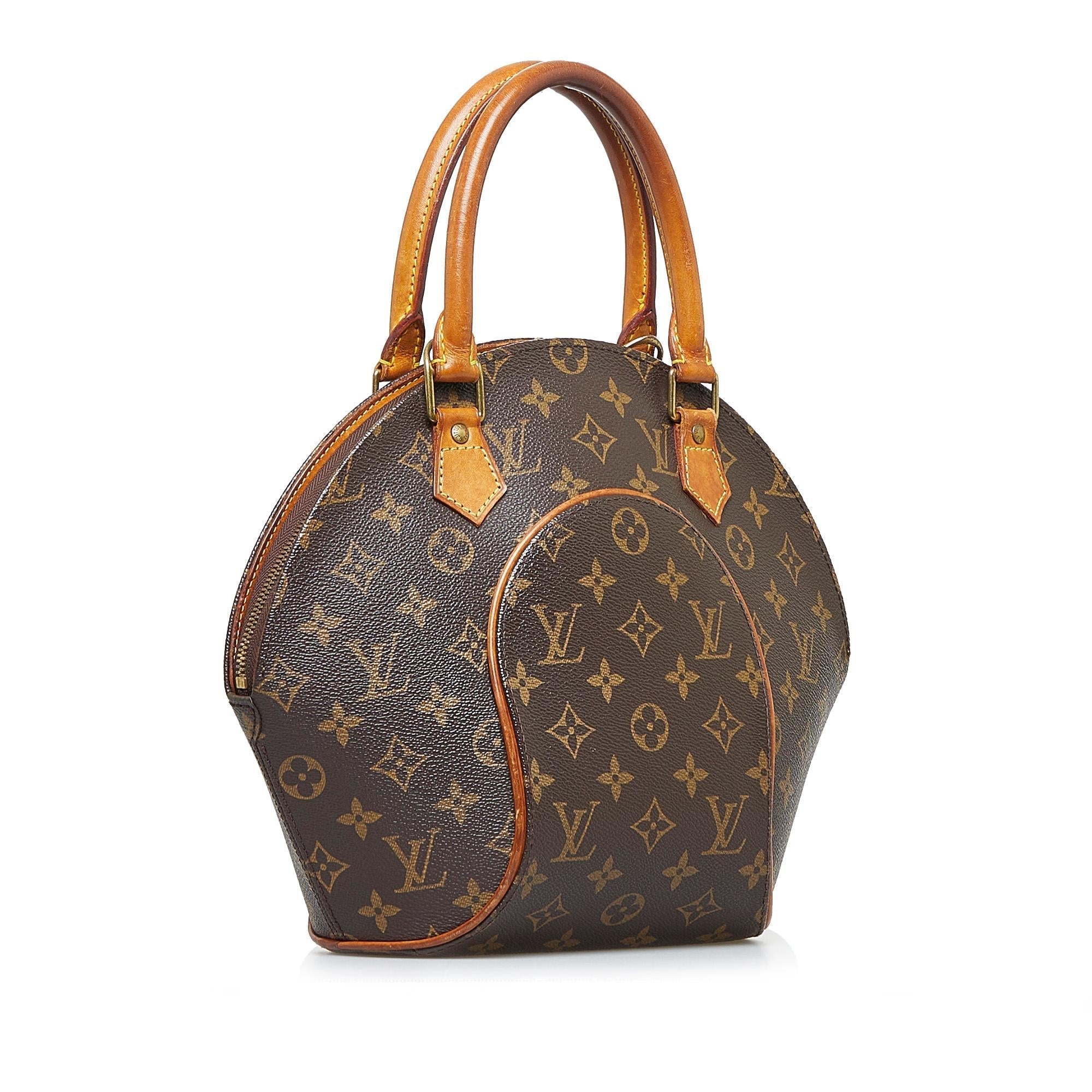 Louis Vuitton Monogram Ellipse PM (SHG-3USocs)
