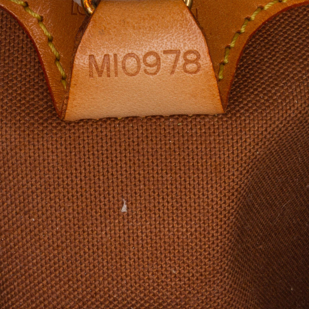 Louis Vuitton Monogram Ellipse PM (SHG-SSttho)
