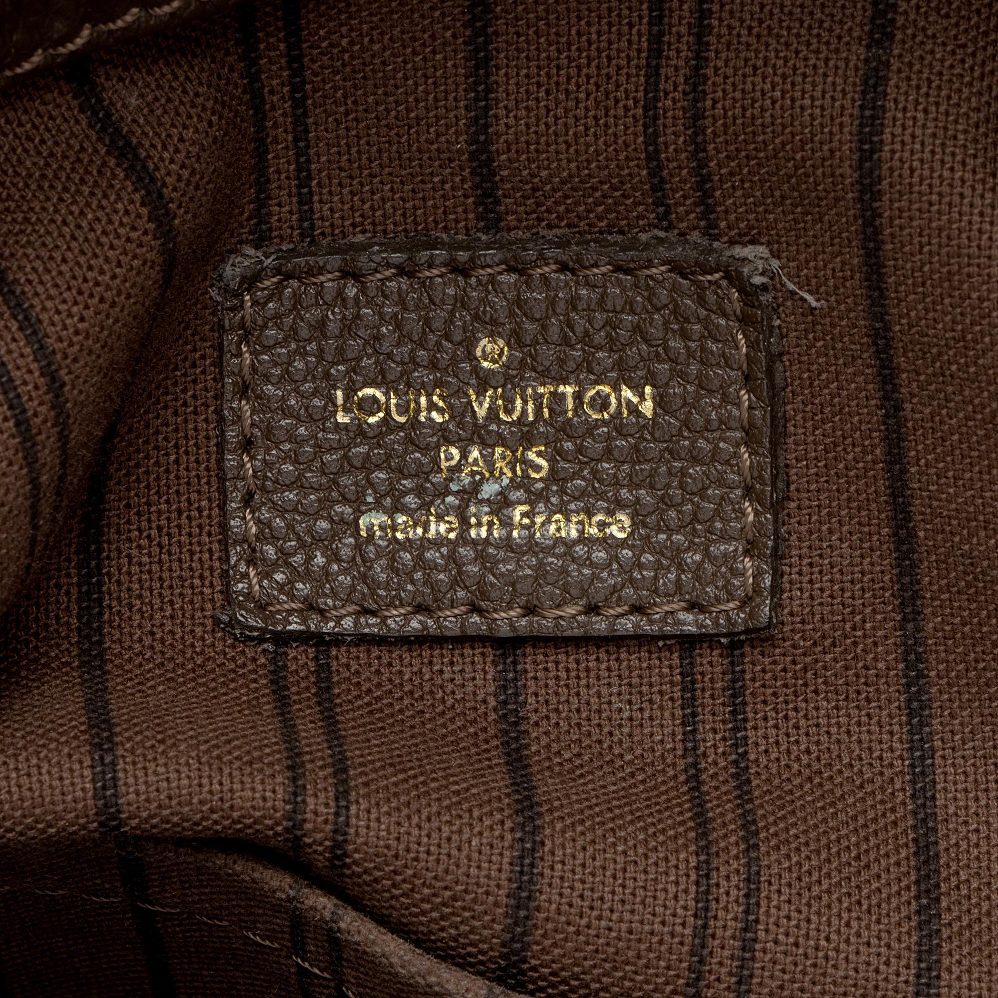 Louis Vuitton Monogram Empreinte Artsy MM Shoulder Bag (SHF-lfXv8R)