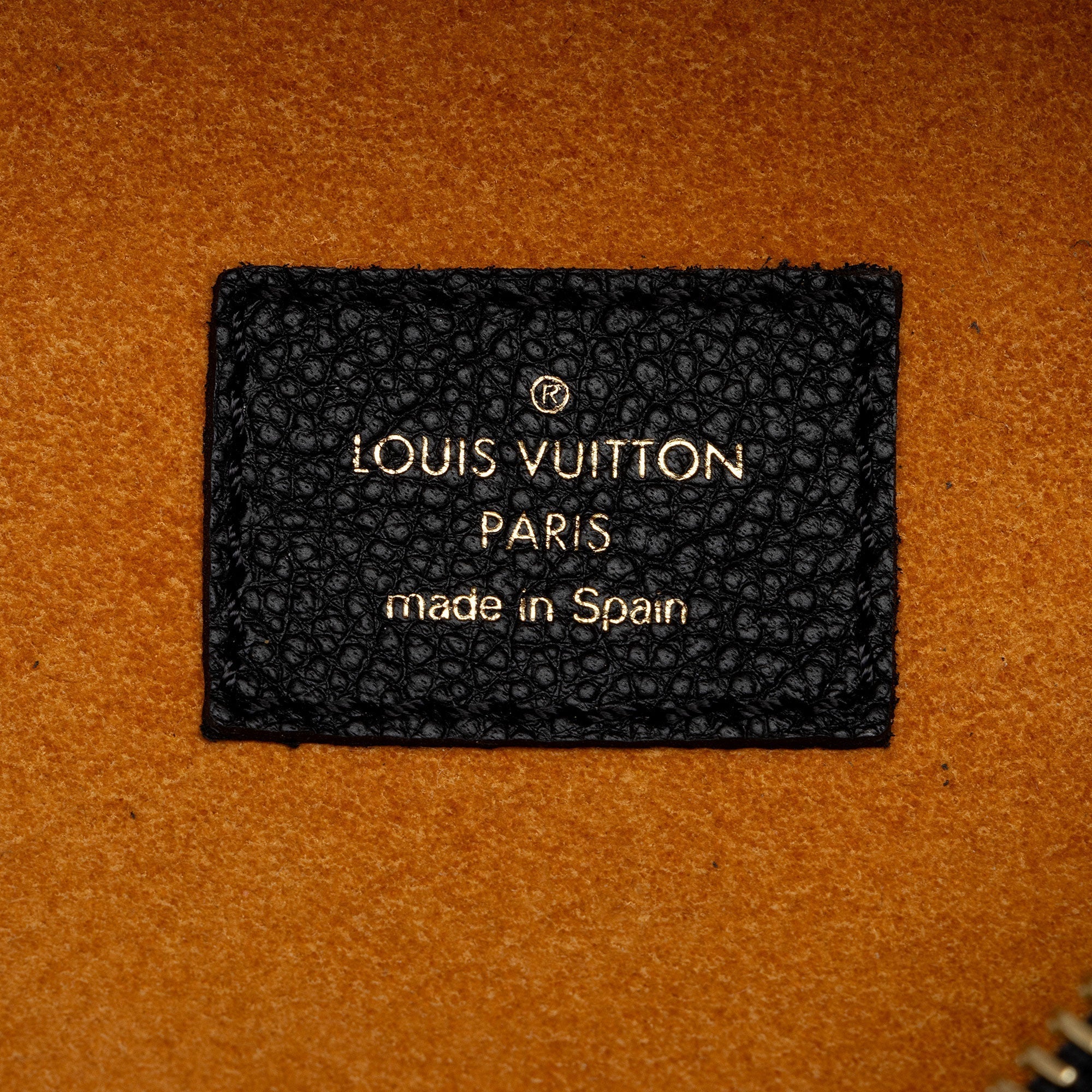 Louis Vuitton Monogram Empreinte Bumbag (SHF-wgjAEd)
