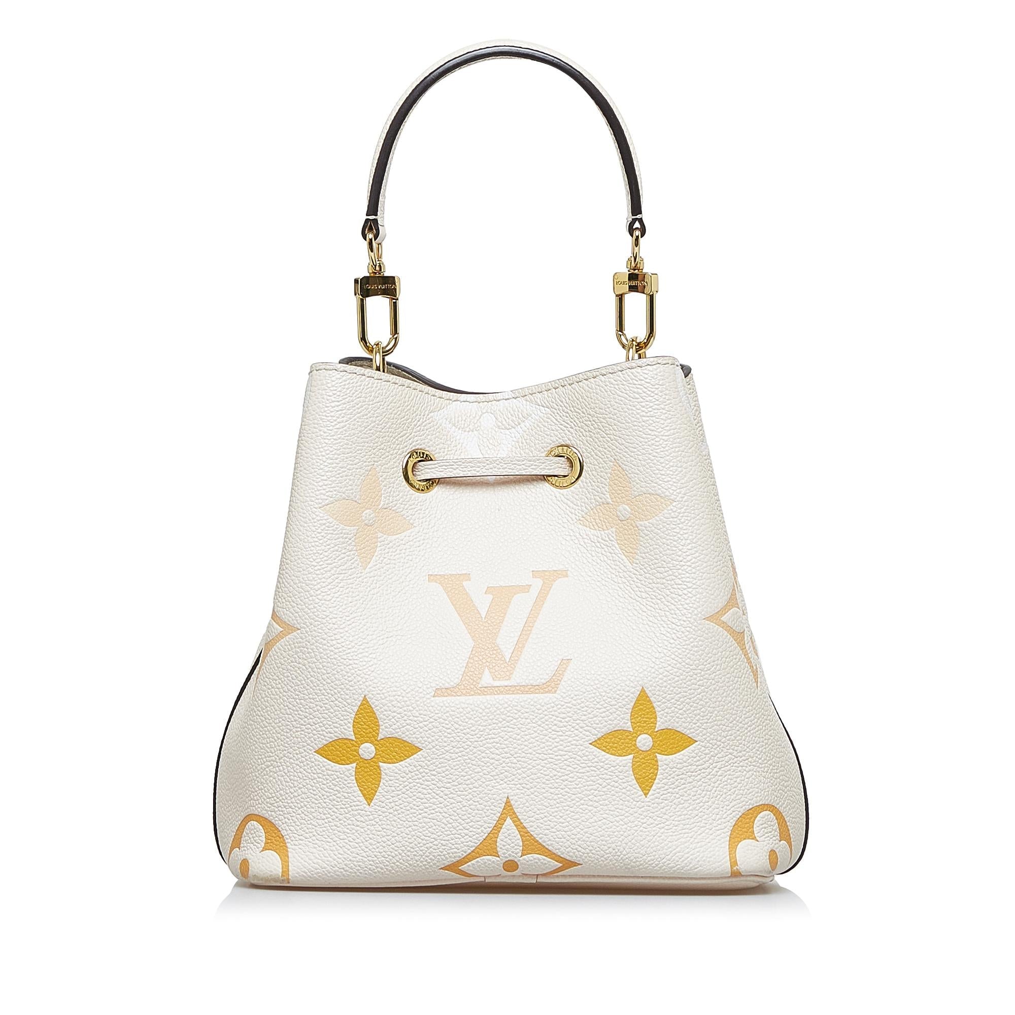 Louis Vuitton Monogram Empreinte Giant By The Pool NeoNoe BB (SHG-F4hWW7)