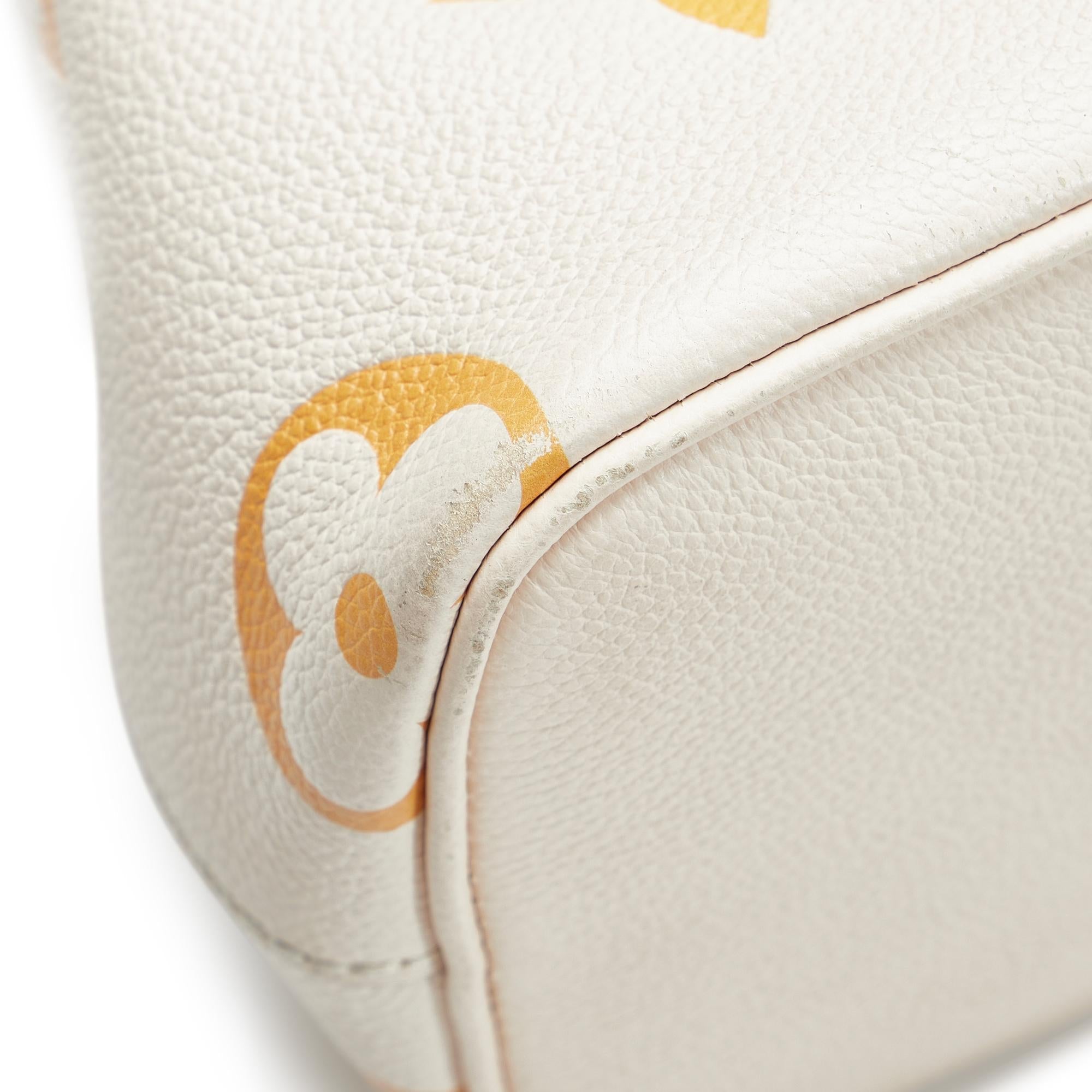 Louis Vuitton Monogram Empreinte Giant By The Pool NeoNoe BB (SHG-F4hWW7)