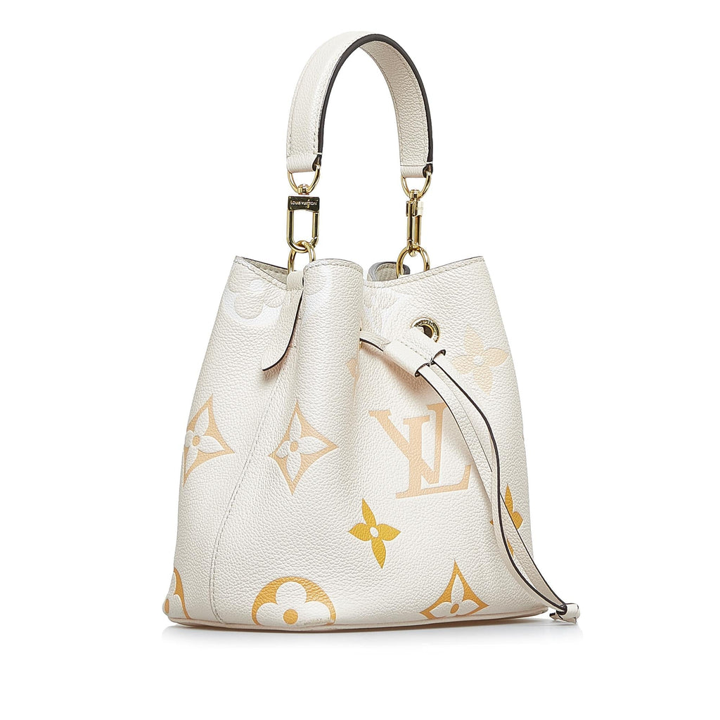 Louis Vuitton Monogram Empreinte Giant By The Pool NeoNoe BB (SHG-F4hWW7)