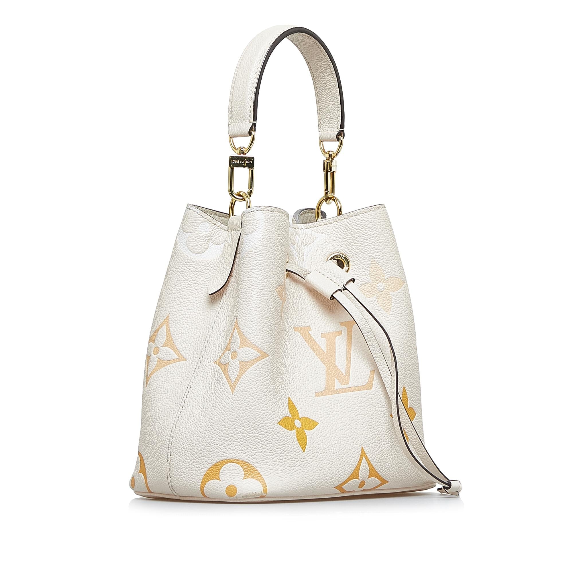 Louis Vuitton Monogram Empreinte Giant By The Pool NeoNoe BB (SHG-F4hWW7)
