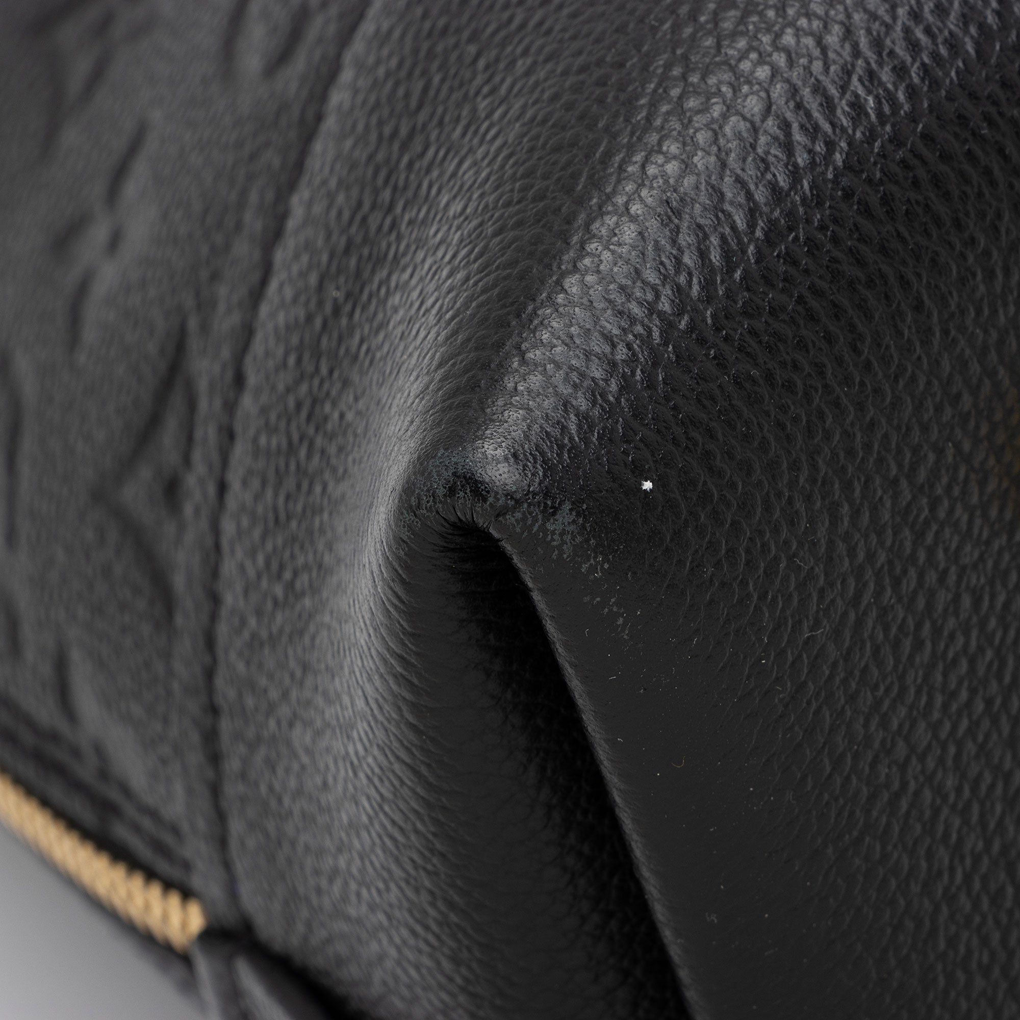 Louis Vuitton Monogram Empreinte Neo Alma PM Satchel (SHF-fNfEjw)