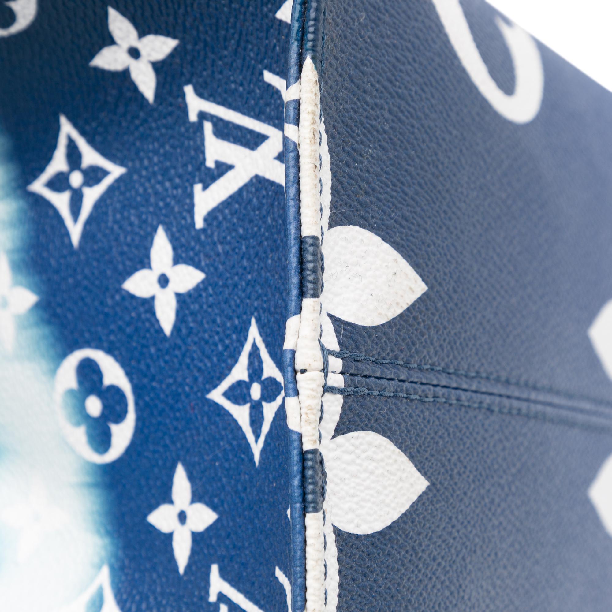 Louis Vuitton Monogram Escale OntheGo GM (SHG-zq74qa)