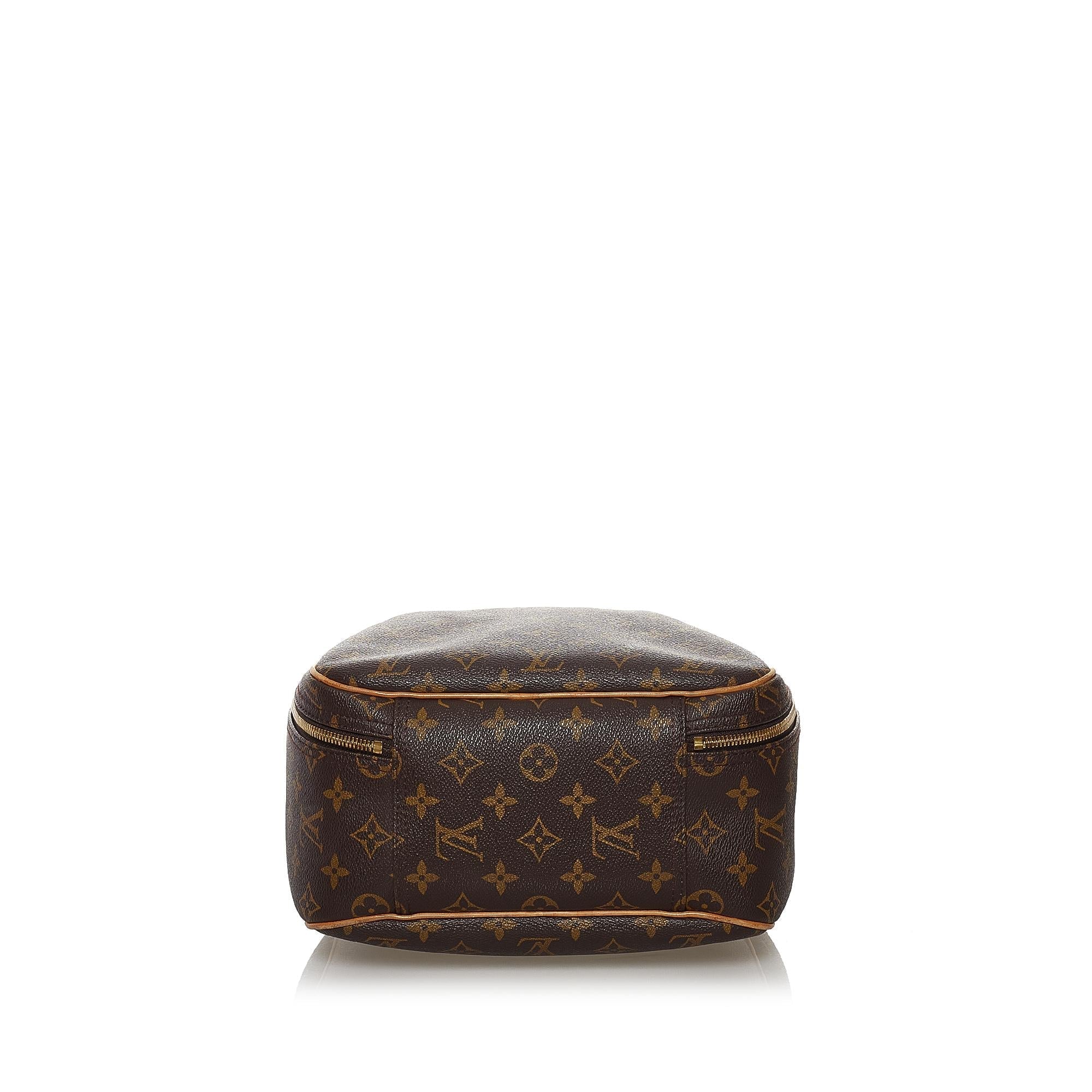 Louis Vuitton Monogram Excursion (SHG-31777)