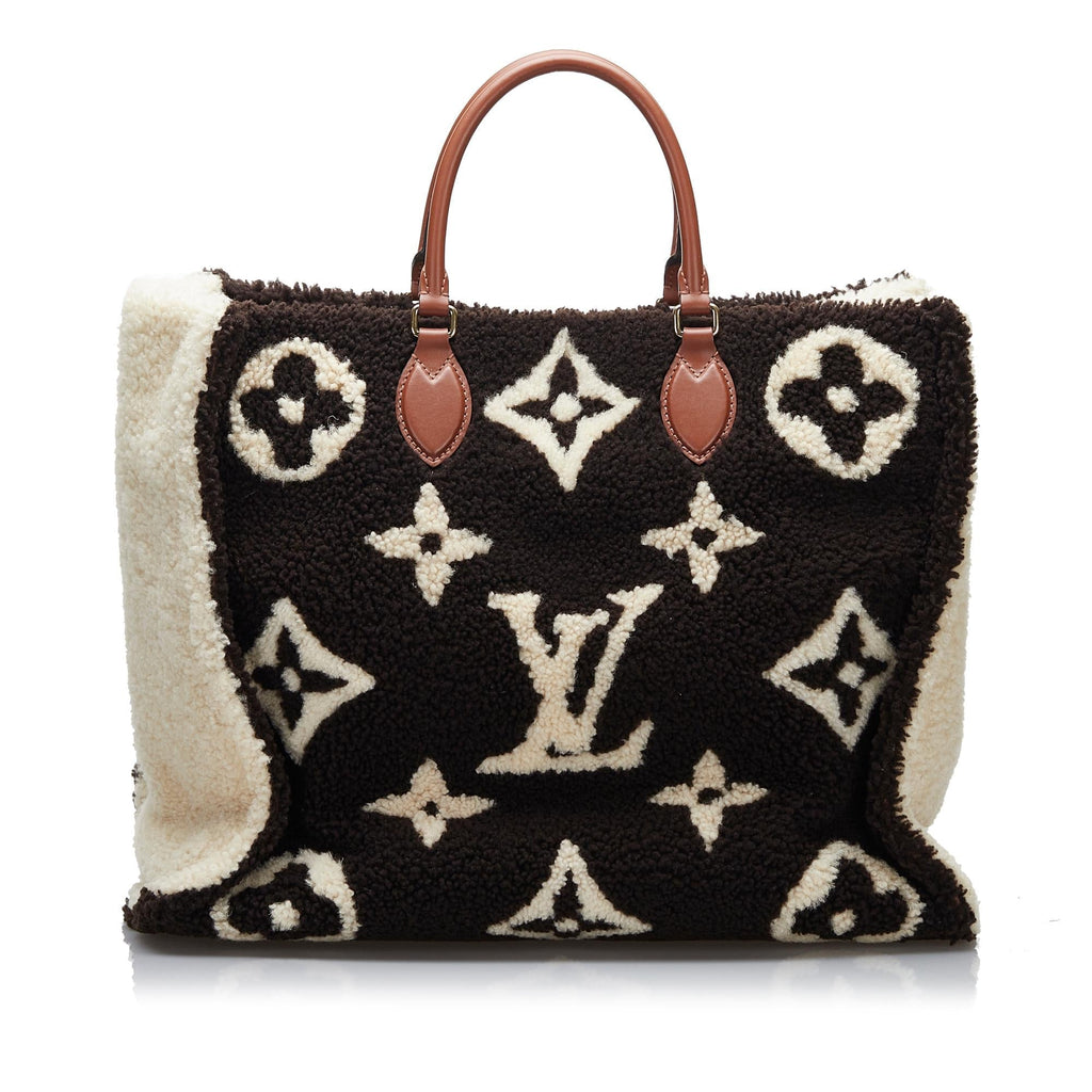 Louis Vuitton Monogram Giant Shearling Teddy Onthego GM (SHG-1IVGqB)
