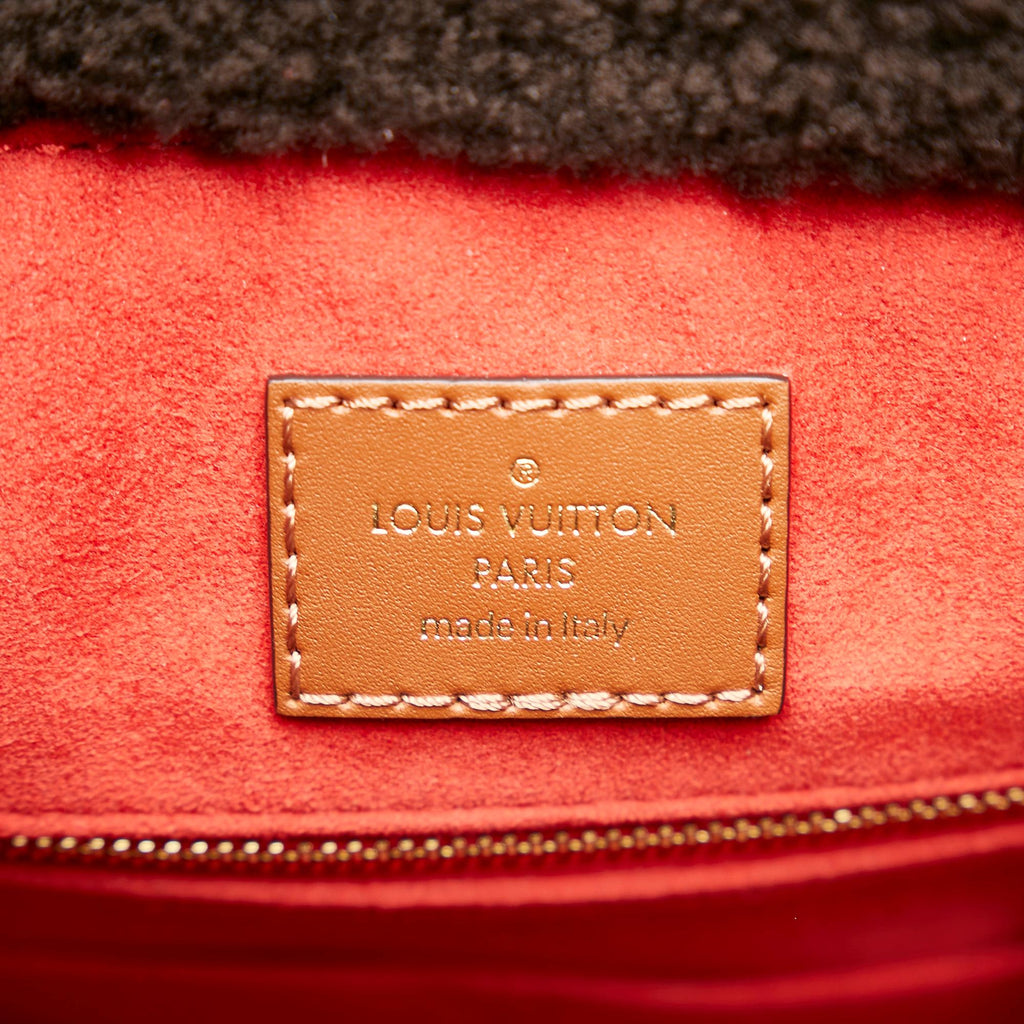 Louis Vuitton Monogram Giant Shearling Teddy Onthego GM (SHG-1IVGqB)