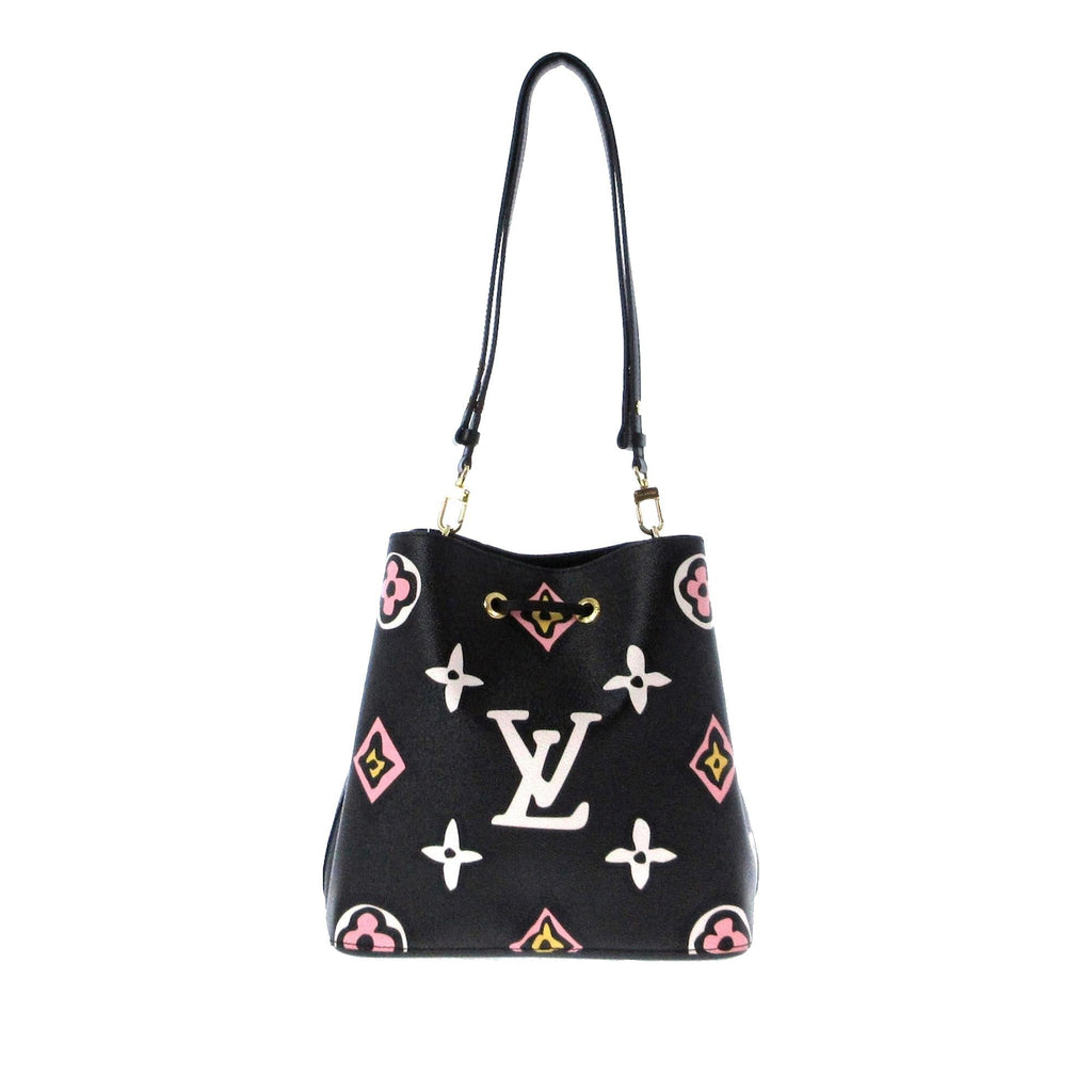 Louis Vuitton Monogram Giant Wild At Heart NeoNoe MM (SHG-J5QCj2)