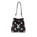 Louis Vuitton Monogram Giant Wild At Heart NeoNoe MM (SHG-J5QCj2)