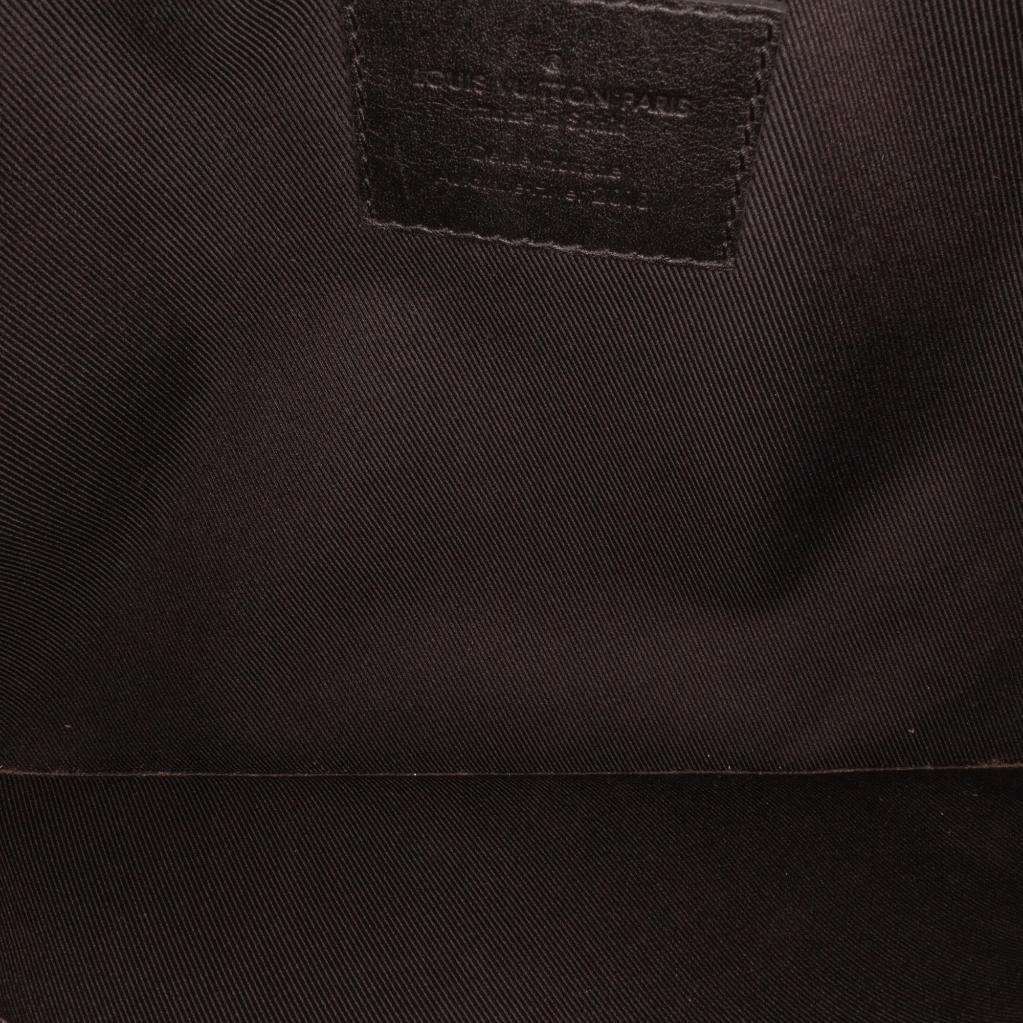 Louis Vuitton Monogram Glaze Messenger PM (SHG-ECGz3d)