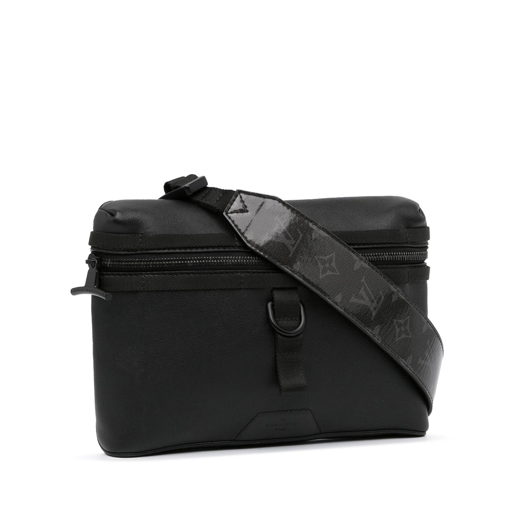 Louis Vuitton Monogram Glaze Messenger PM (SHG-ECGz3d)