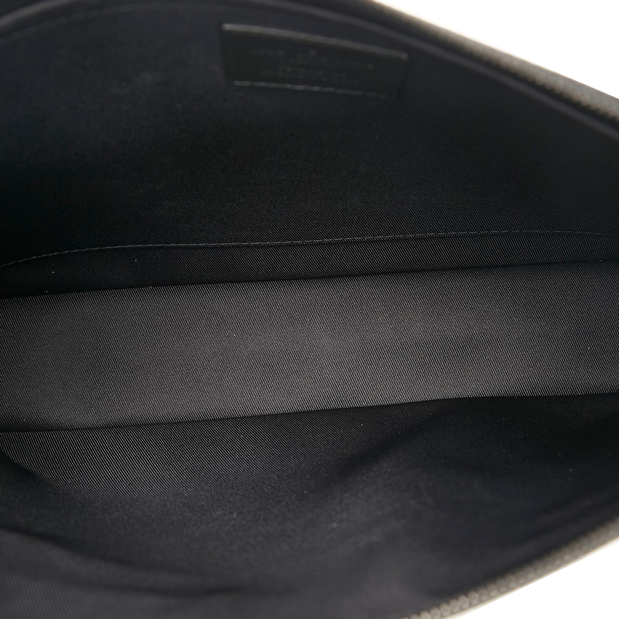 Louis Vuitton Monogram Glaze Pochette Cosmos (SHG-ss0sAr)