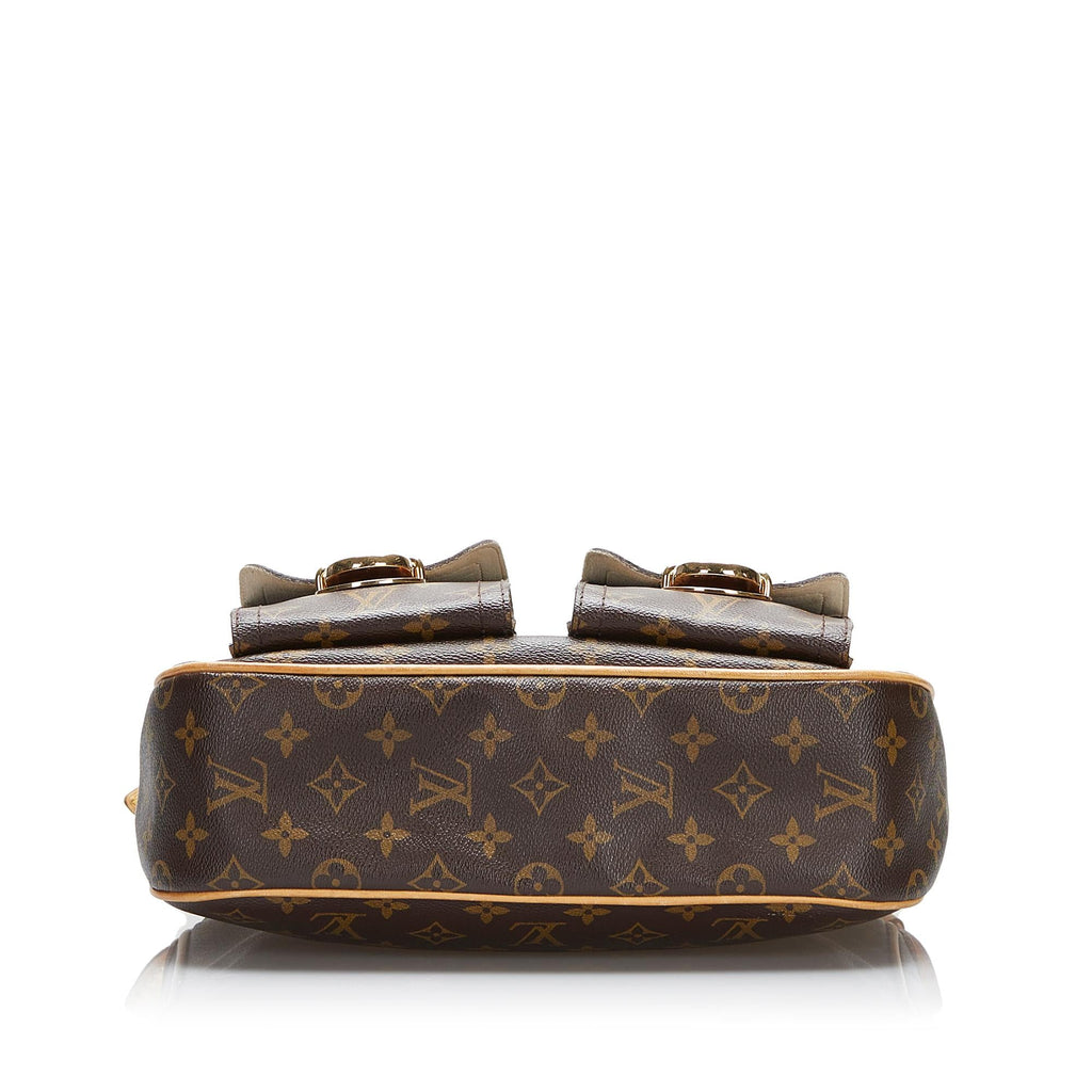 Louis Vuitton Monogram Hudson GM (SHG-Wy1aSH)