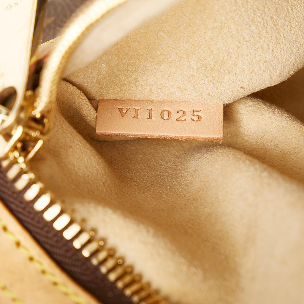 Louis Vuitton Monogram Hudson GM (SHG-Wy1aSH)
