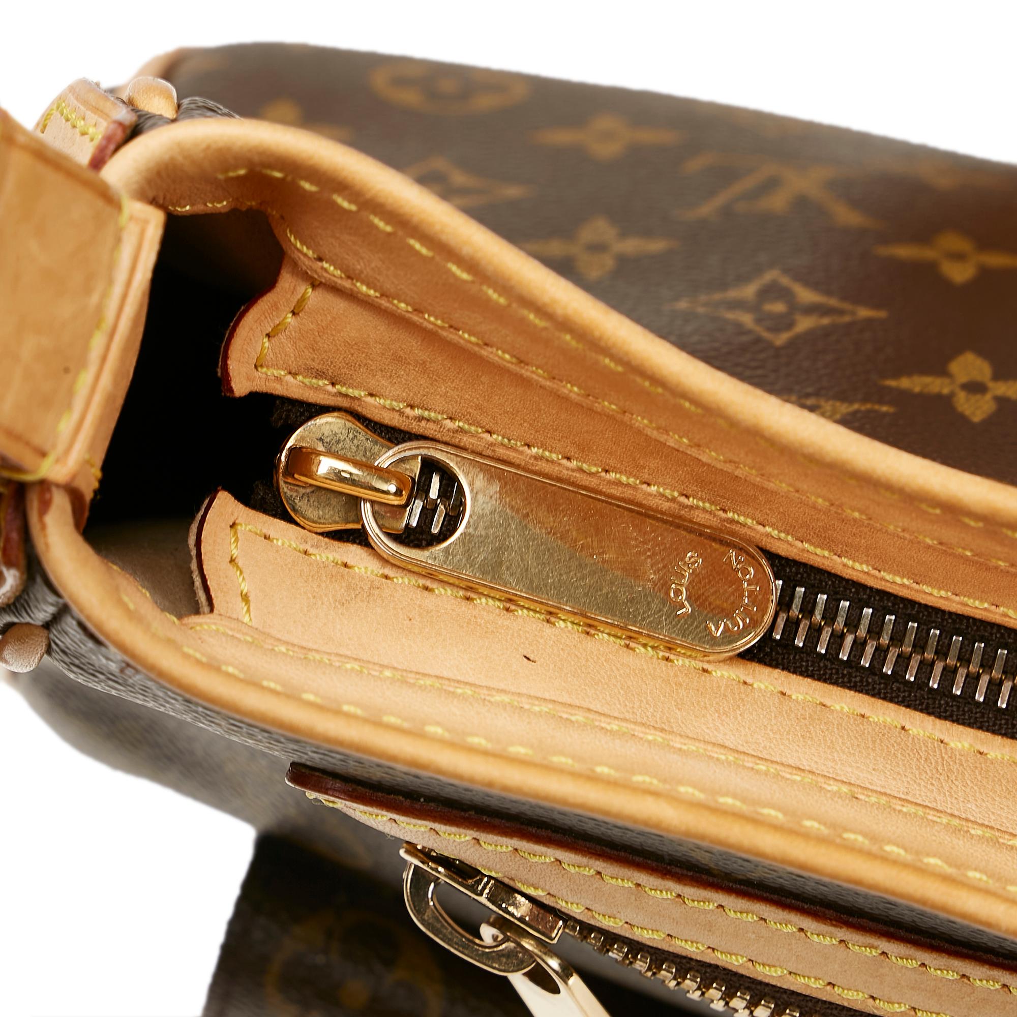 Louis Vuitton Monogram Hudson GM (SHG-Wy1aSH)