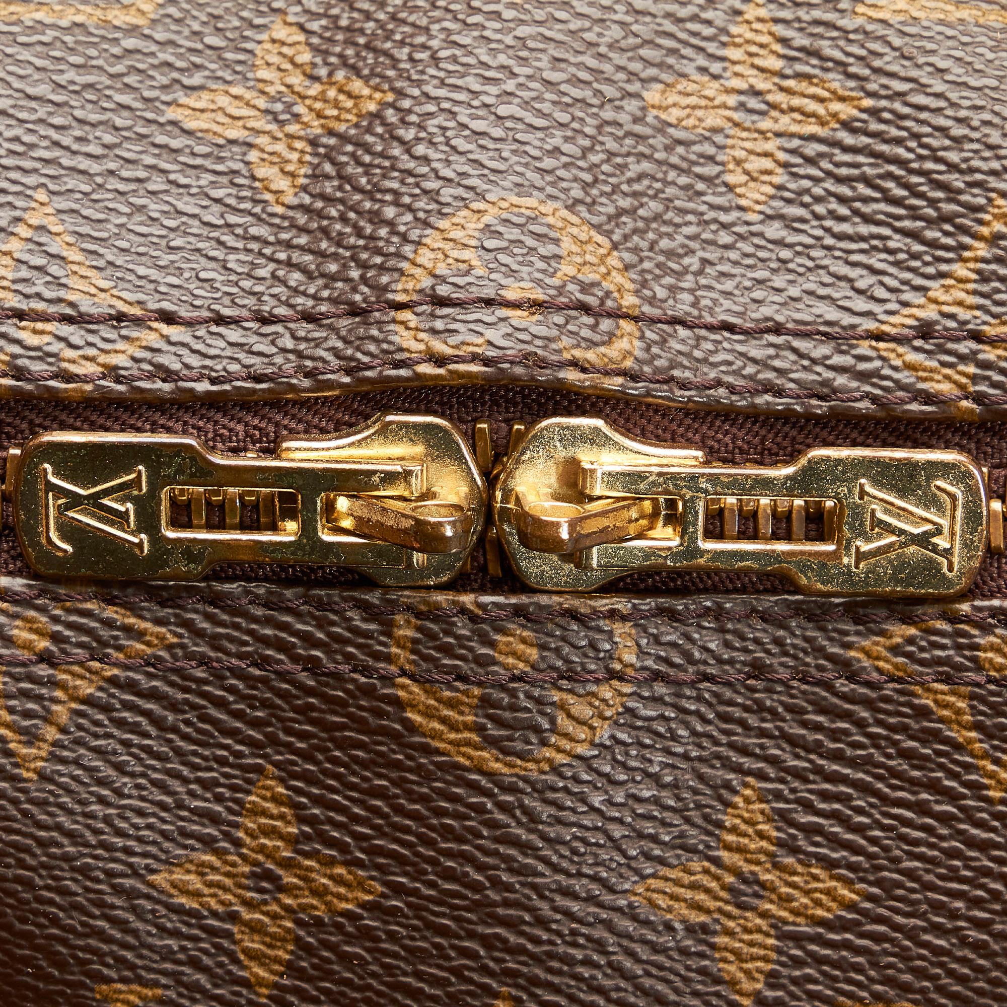 Louis Vuitton Monogram Keepall 50 (SHG-QtyFLB)