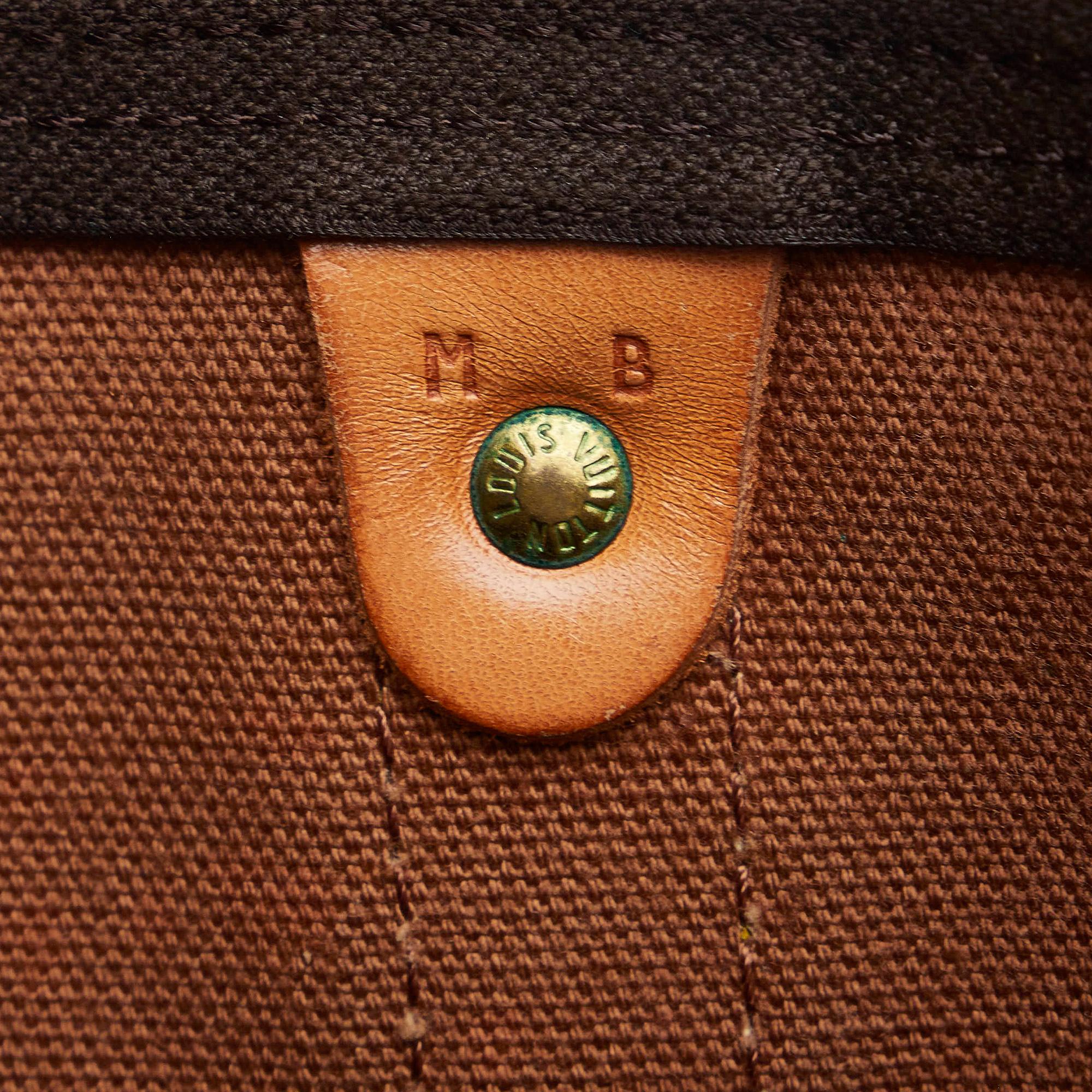 Louis Vuitton Monogram Keepall 50 (SHG-Jo74sN)