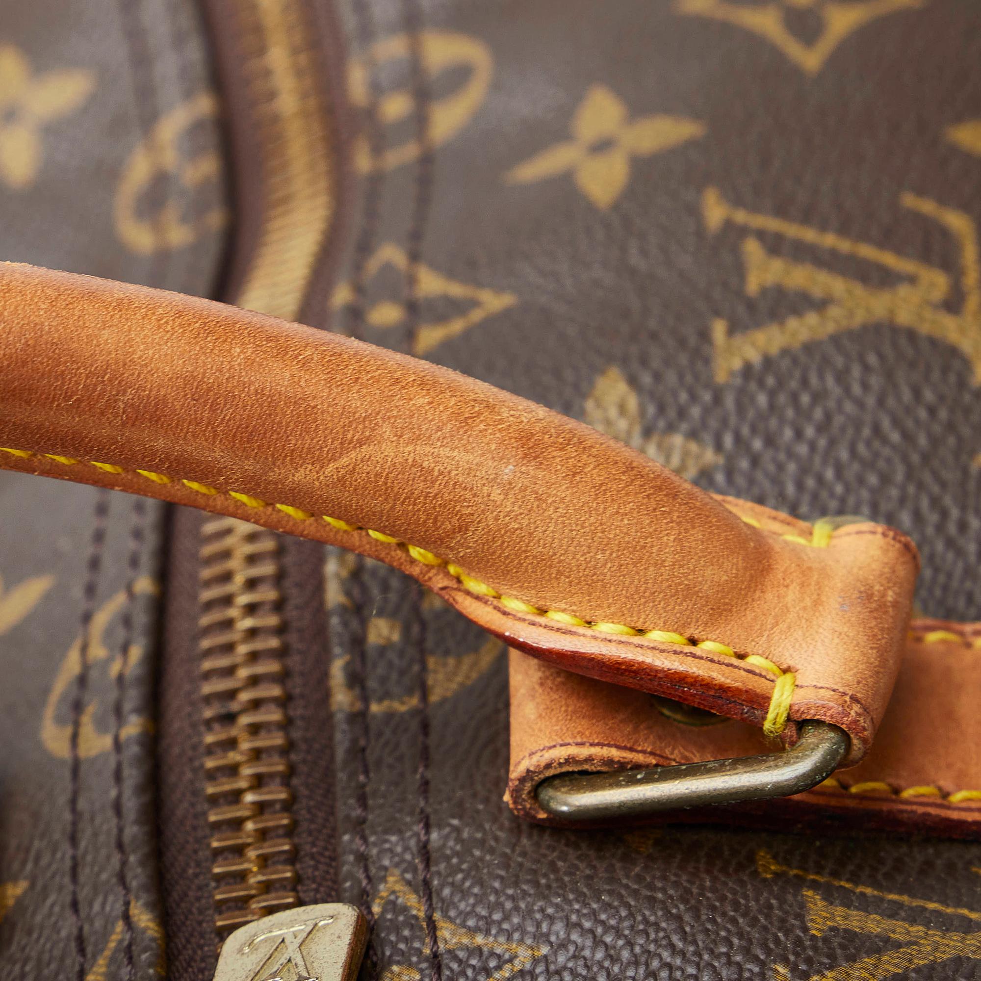 Louis Vuitton Monogram Keepall 50 (SHG-SMjObb)