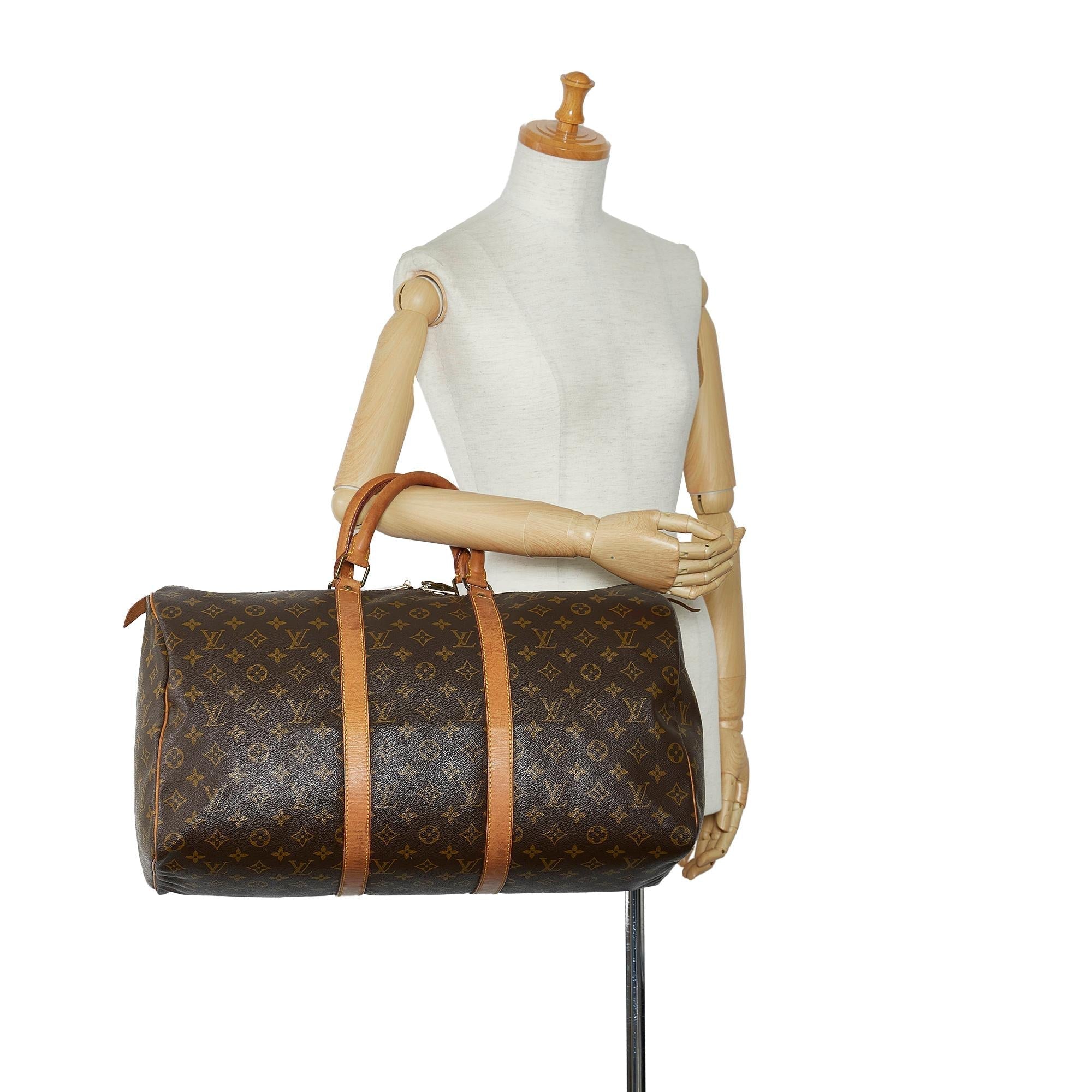 Louis Vuitton Monogram Keepall 50 (SHG-SMjObb)