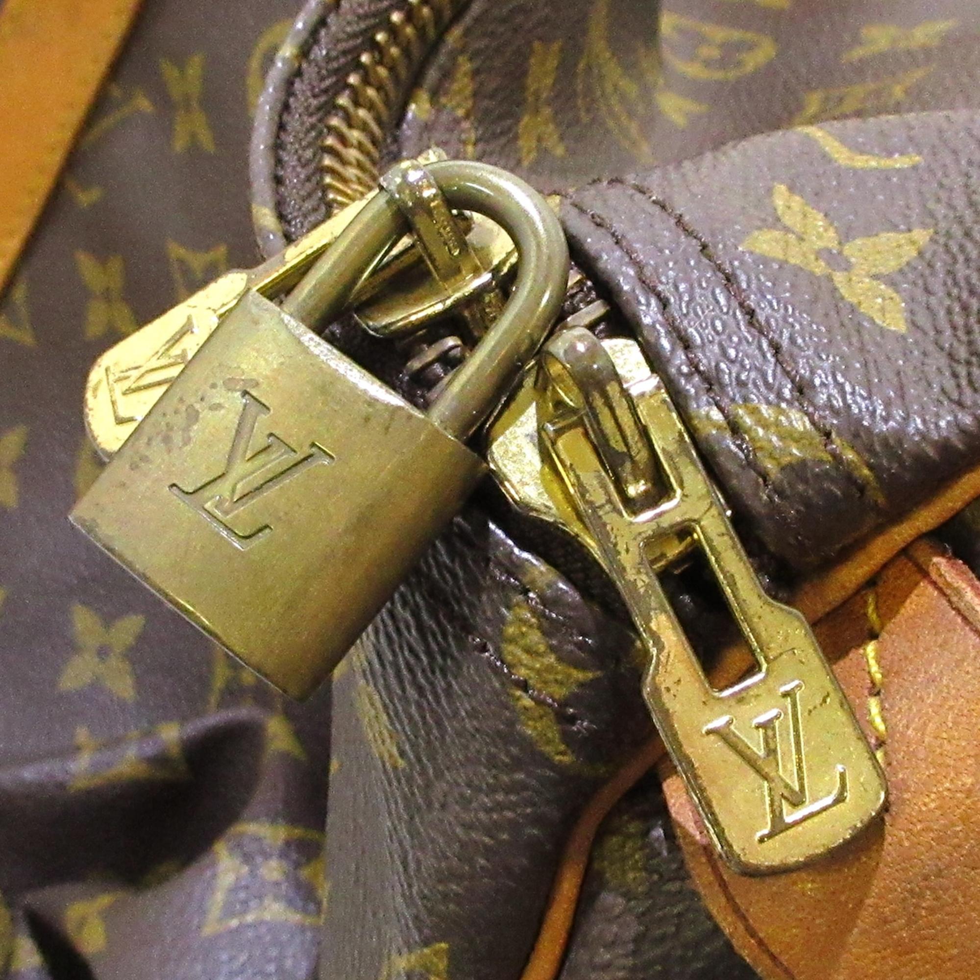 Louis Vuitton Monogram Keepall 55 (SHG-36362)