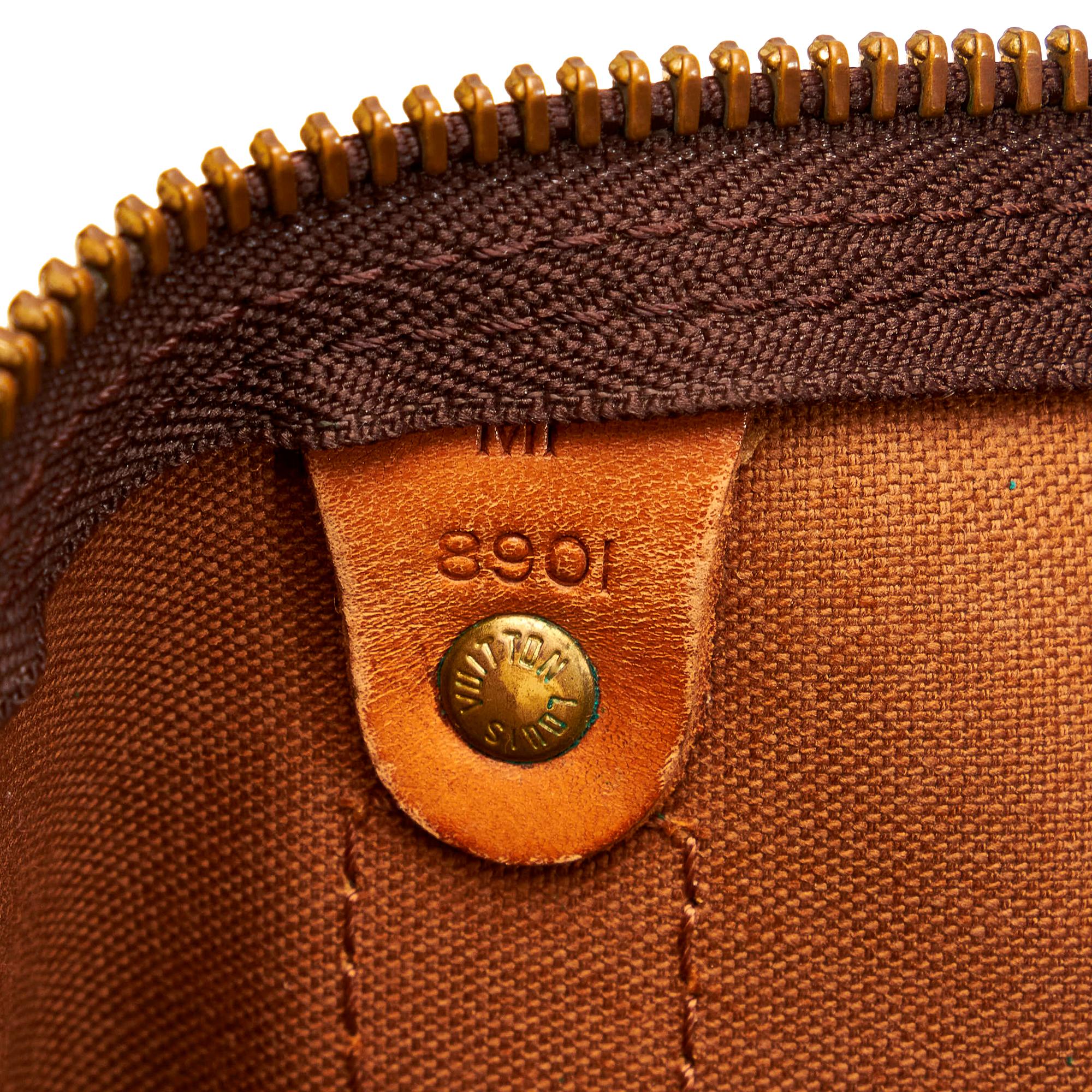 Louis Vuitton Monogram Keepall 55 (SHG-37699)
