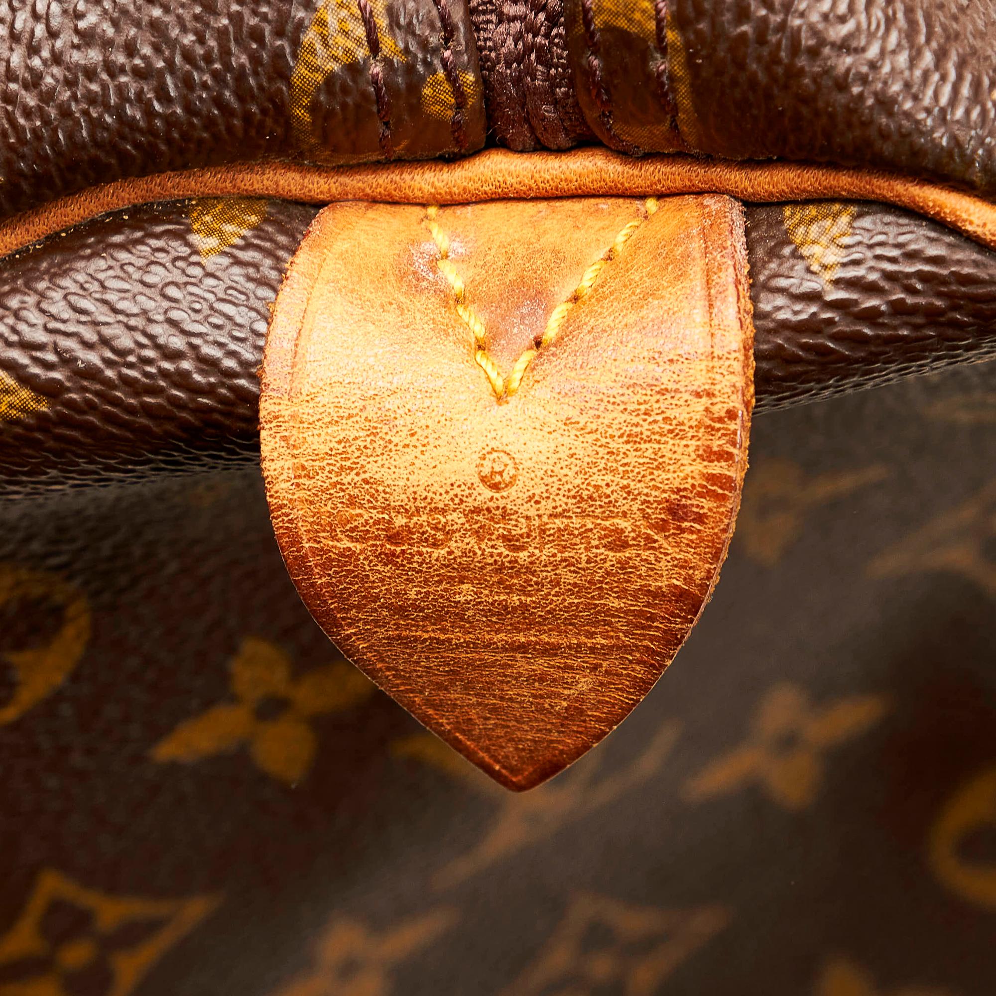 Louis Vuitton Monogram Keepall 55 (SHG-37699)